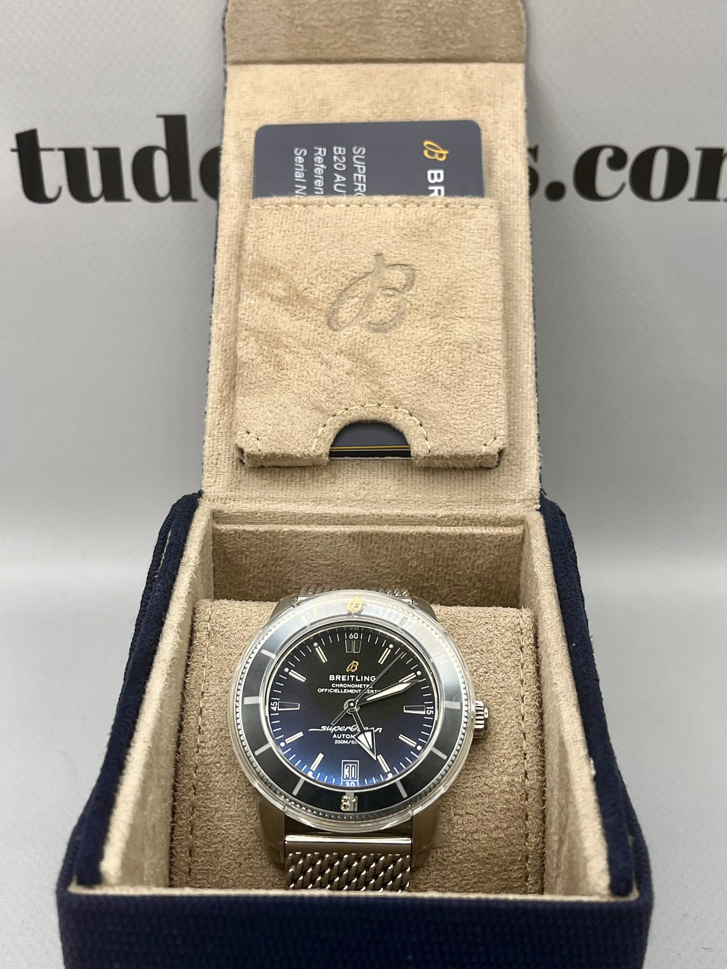 **BRAND NEW** BREITLING Superocean Heritage B20 - 42mm - AB2010121B1A1