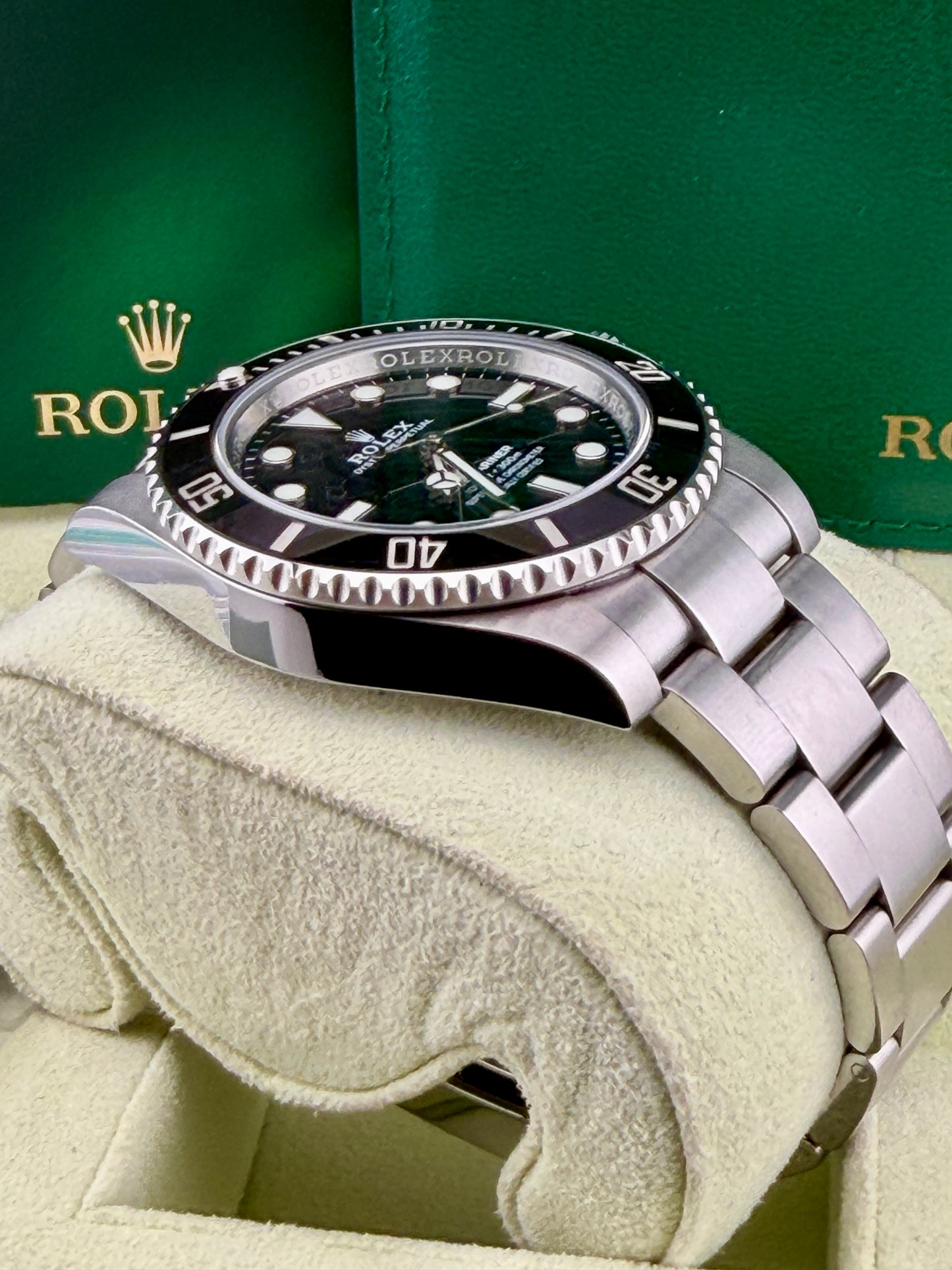 ROLEX Submariner No Date 114060 40mm