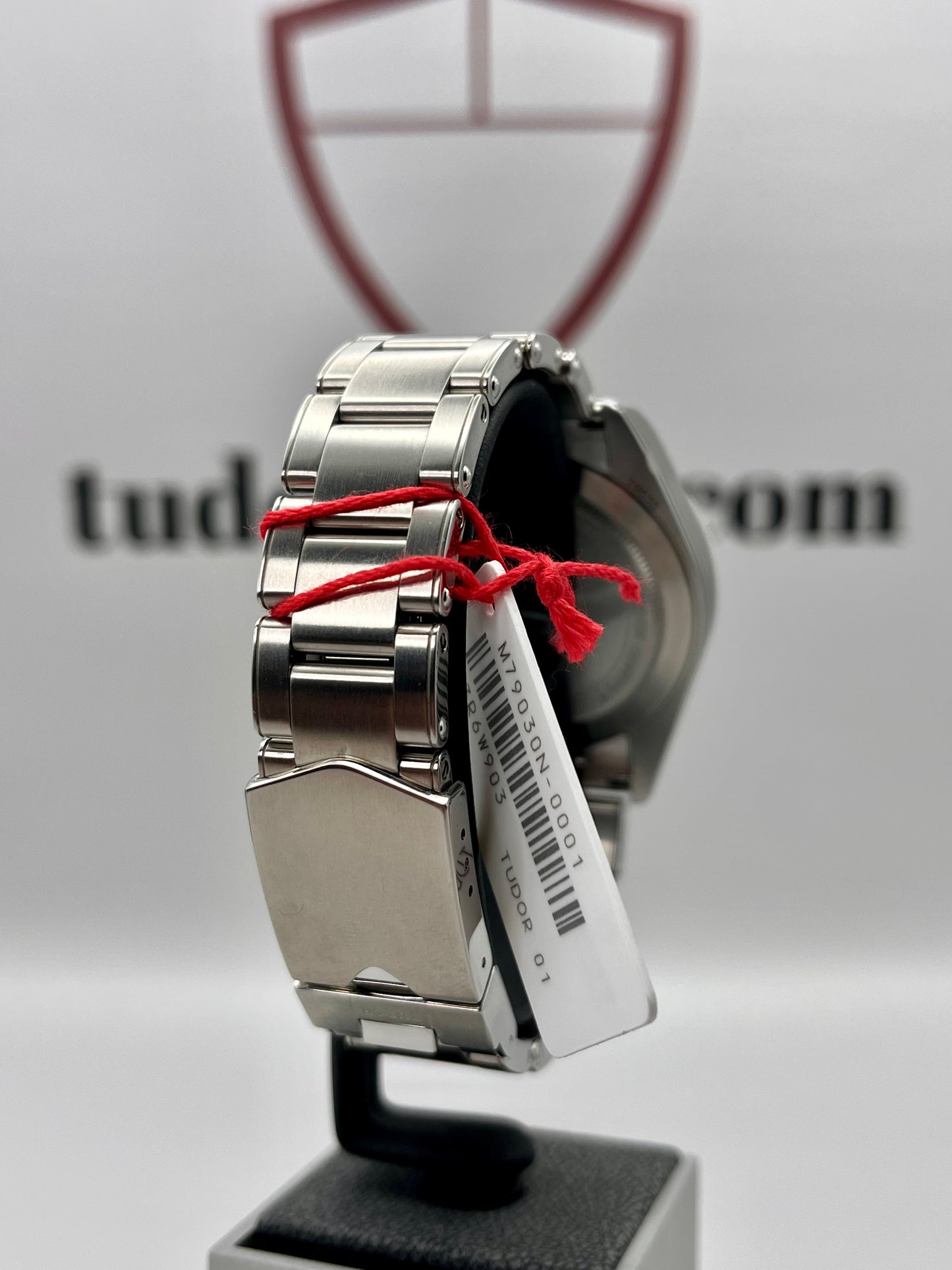 UNWORN 2024 TUDOR Black Bay 58 - 79030N - 39 mm - Full Set - Wrnty to Sep 2029