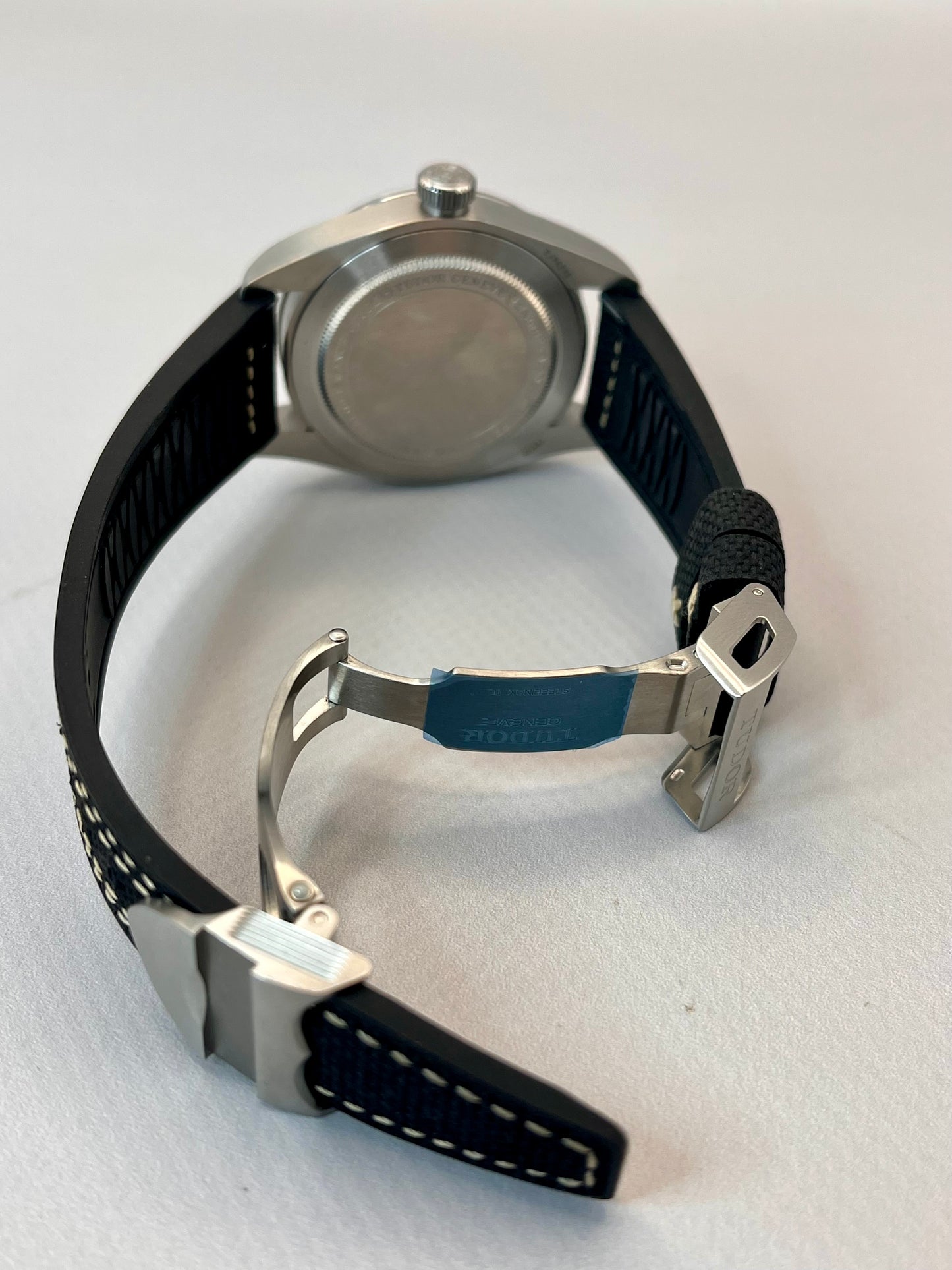 2024 UNWORN TUDOR Ranger 79950 - 39mm - Full Set - Warranty to Sep 2029
