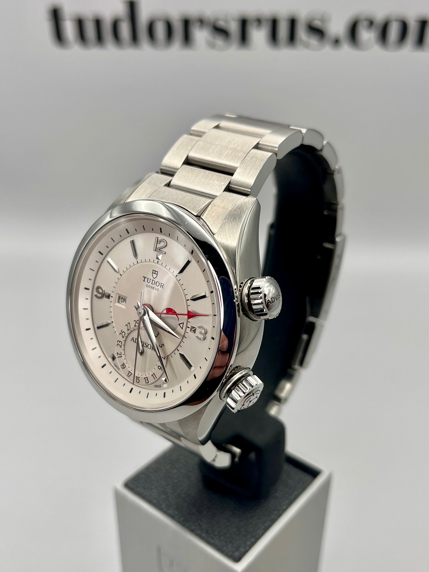 2021 TUDOR Heritage Advisor Alarm - 79620T - 42mm - MINT CONDITION