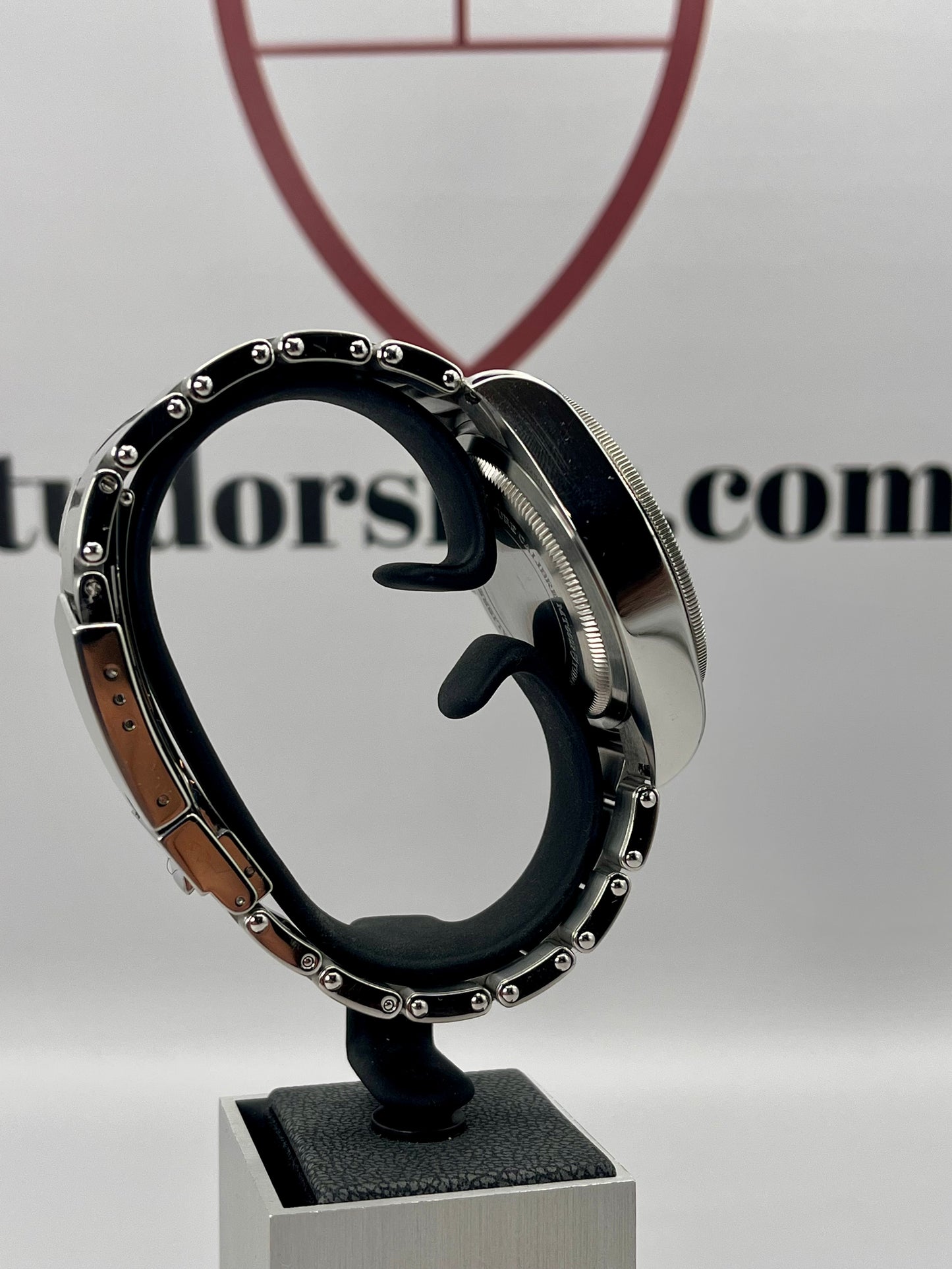 2021 TUDOR Black Bay 79230N - 41mm - Full Set - Warranty