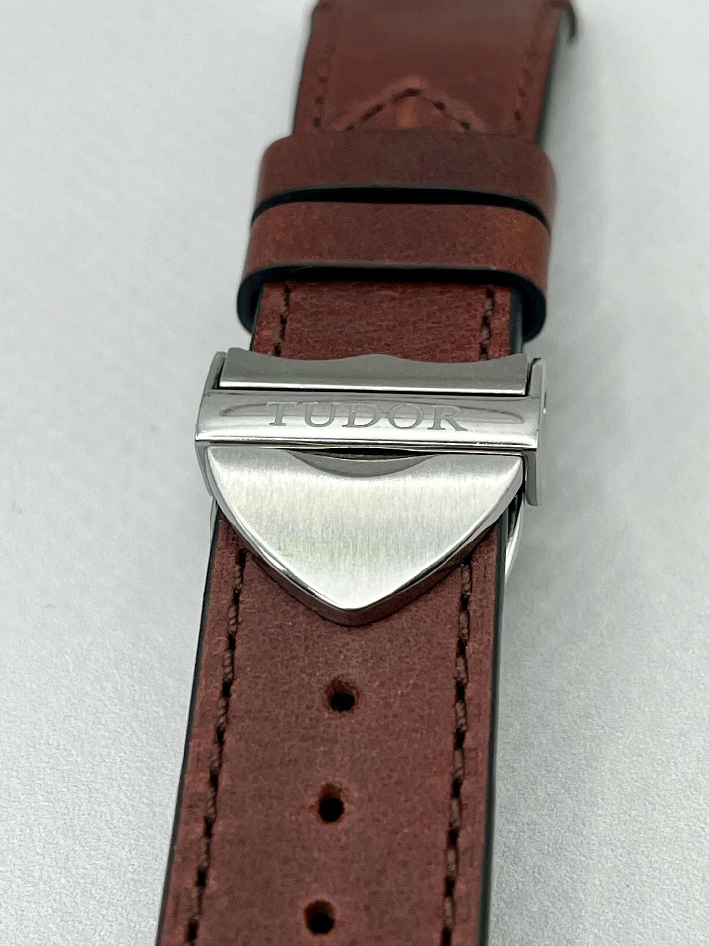 Genuine TUDOR OEM UNWORN Brown Leather Strap 22mm & TUDOR 18mm Clasp