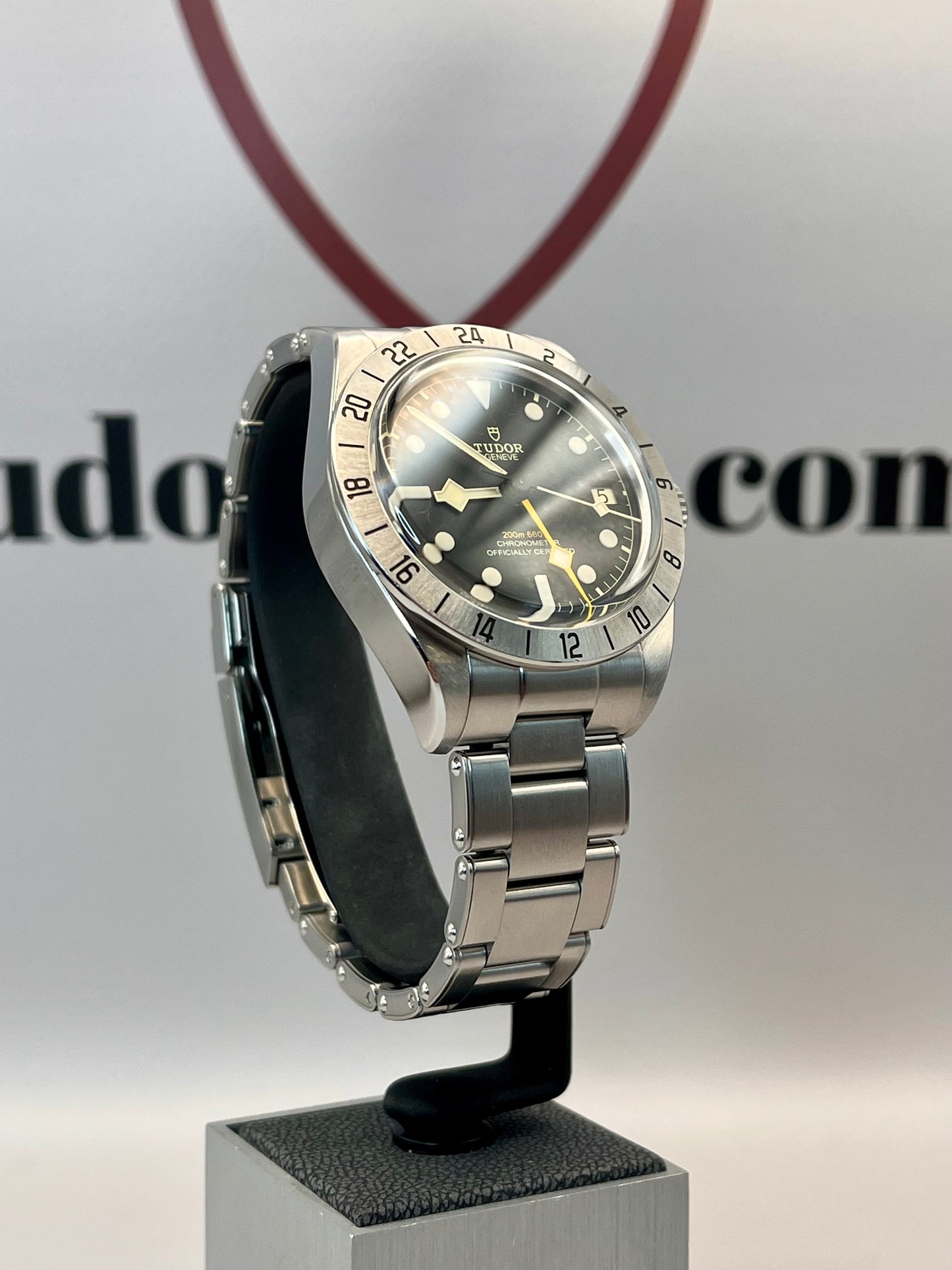 2022+ TUDOR Black Bay Pro - 79470 - 39mm - Tudorsrus 6 month warranty