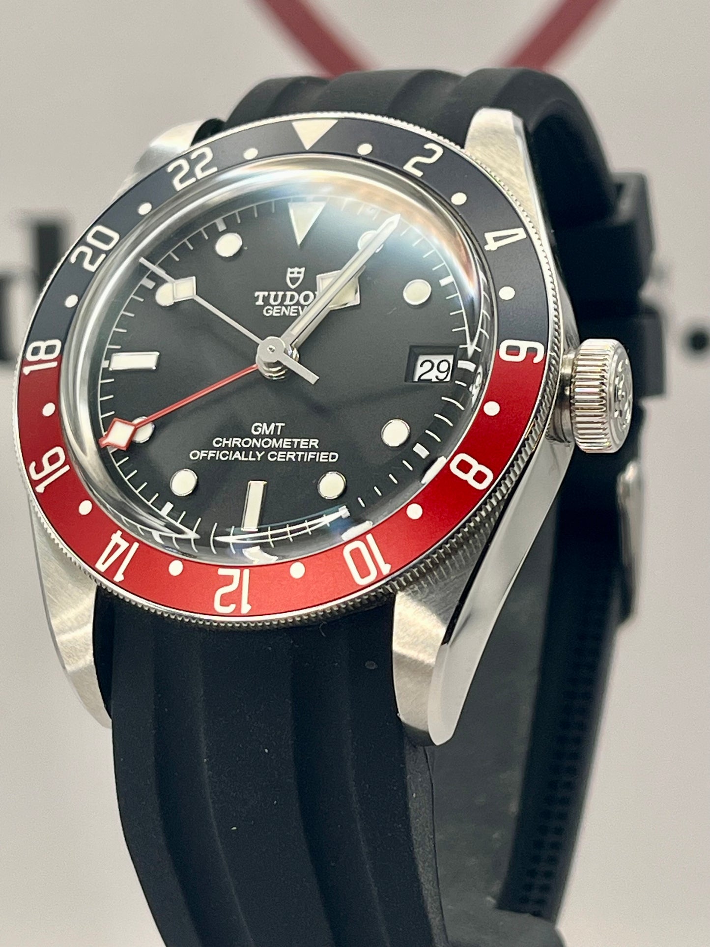 TUDOR Black Bay GMT 'Pepsi' - 79830RB - 41mm