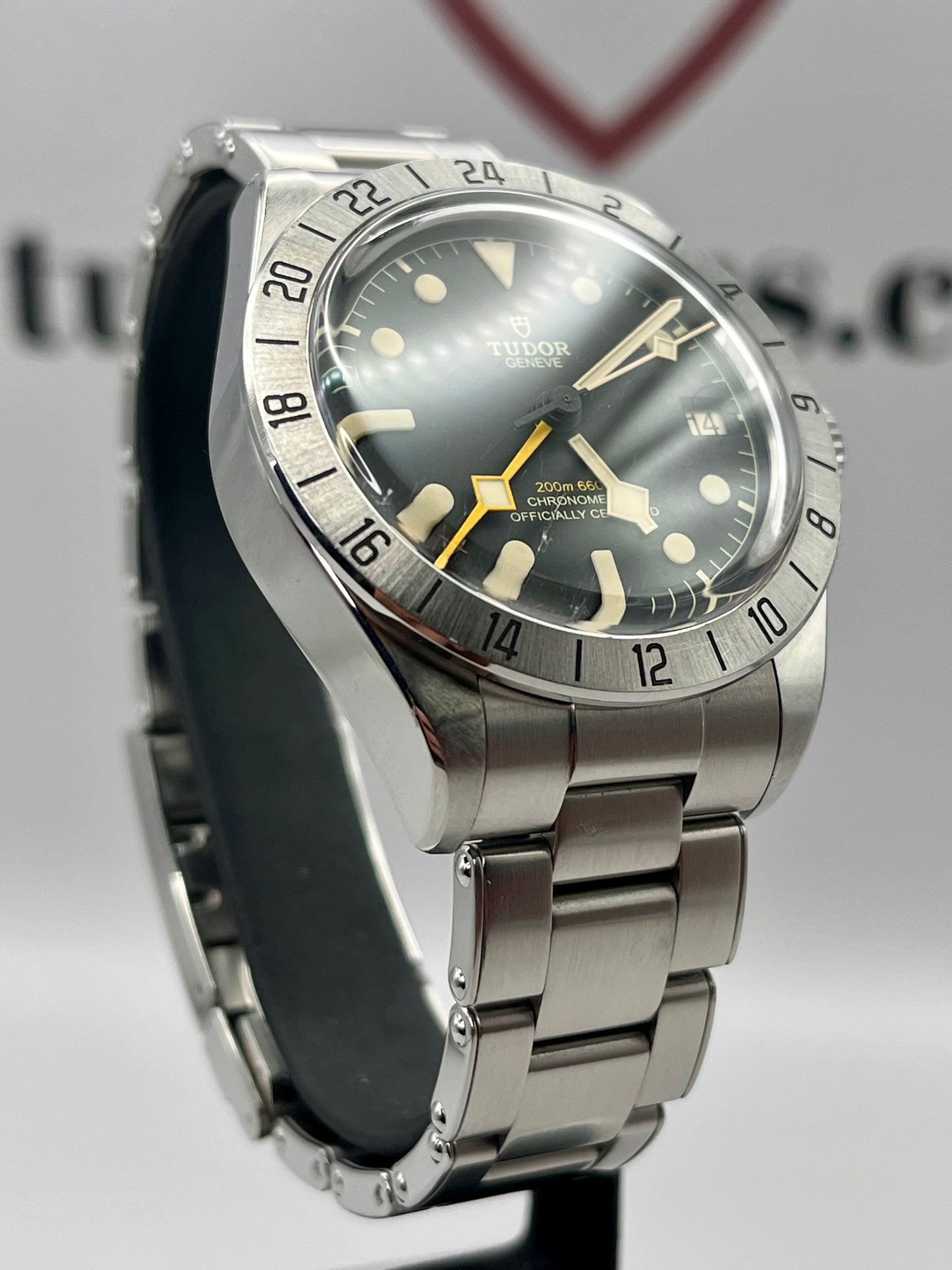 2022 TUDOR Black Bay Pro GMT - M79470 - 39mm - Full Set - Warranty to Apr 2027