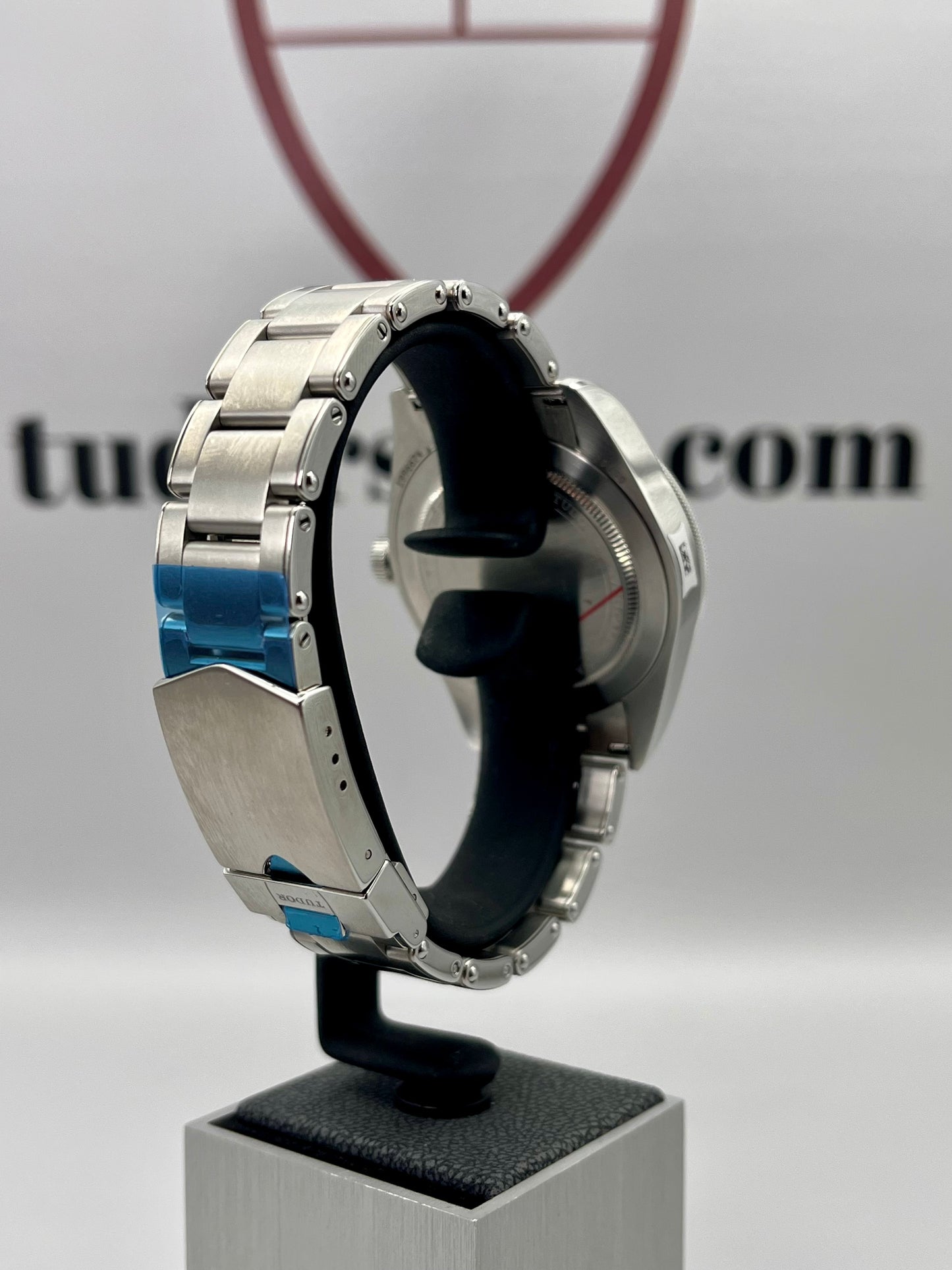 2019 **UNWORN & STICKERED** NOS - 79030N - 39 mm - Full Set