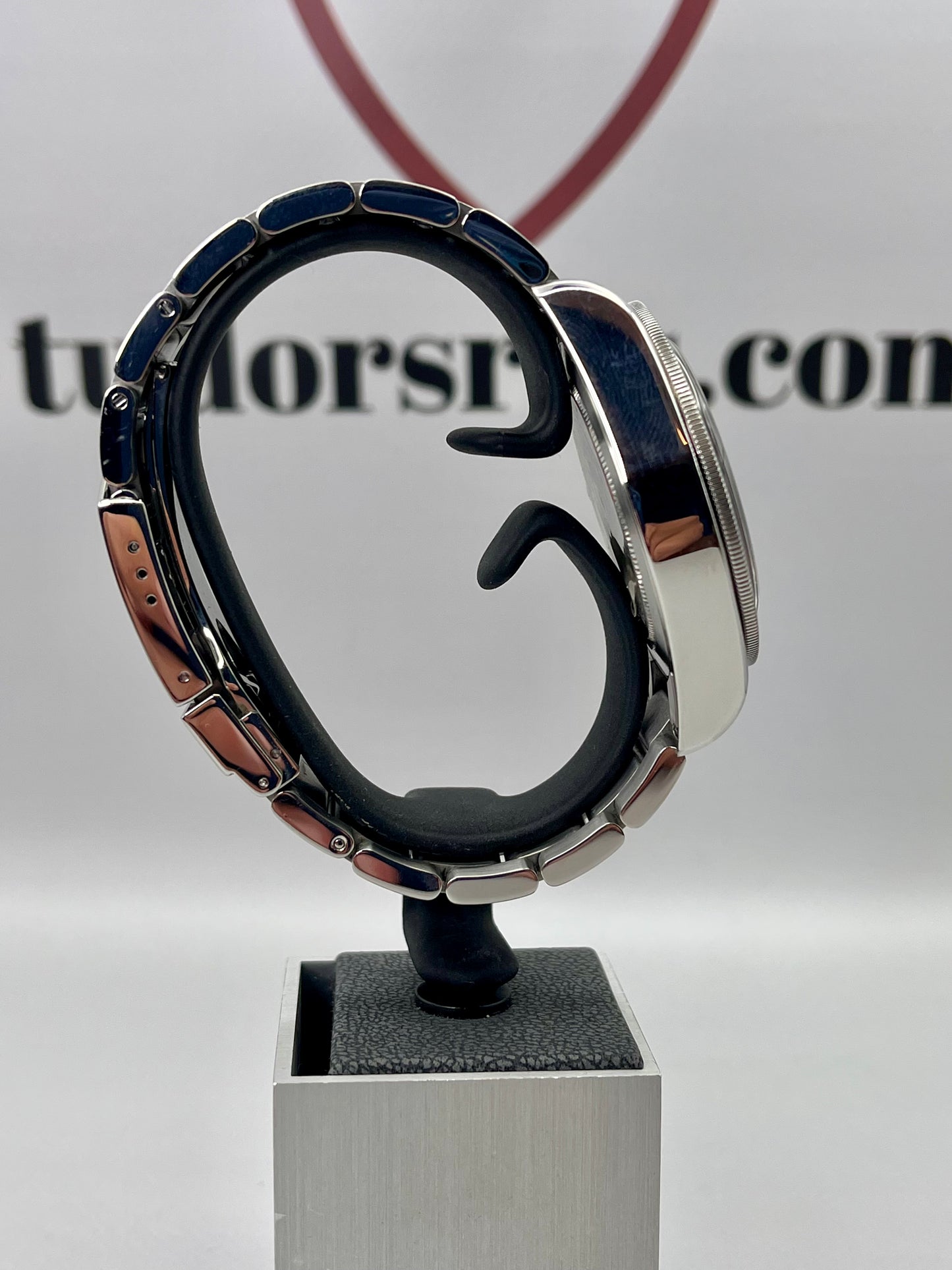2016 TUDOR Black Bay 'Smiley' - 79220N - 41mm - Full Set - Rare!