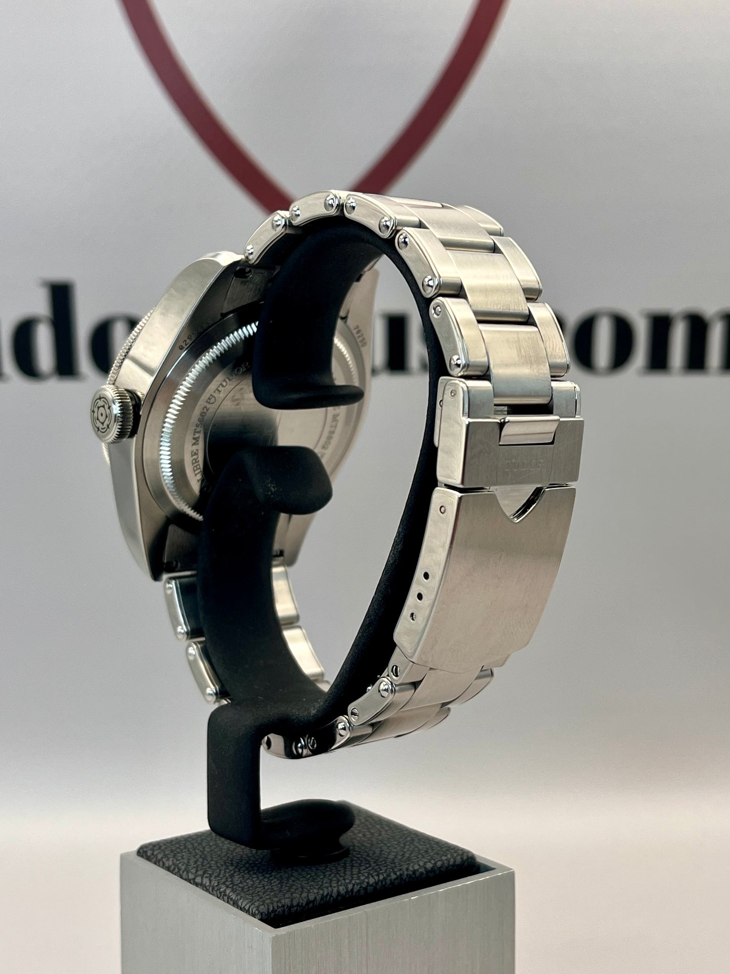 2021 TUDOR Black Bay 79230G 'Harrods' Edition - 41mm - Full Set