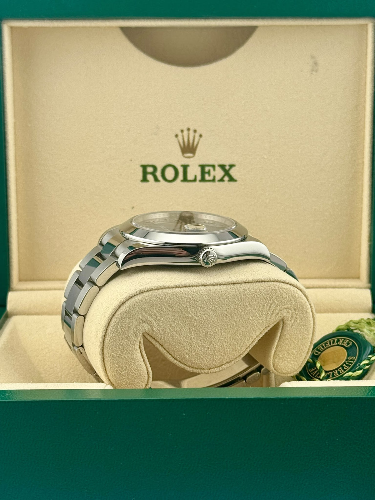 ROLEX DateJust 41 Azurro Dial 116300 41mm Beautiful Condition