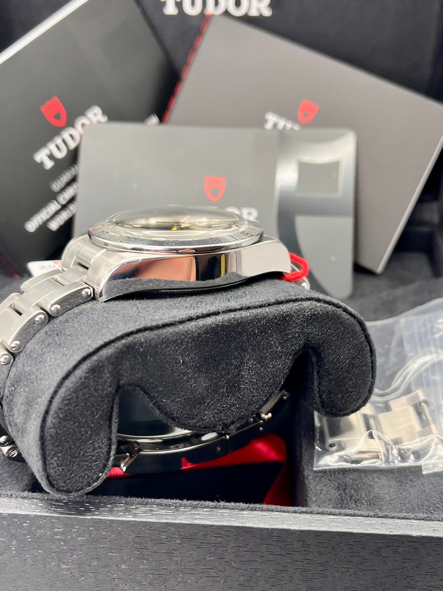 2023 Tudor Black Bay Pro - 39mm - M79470 - Full Set - Warranty to Oct 2028