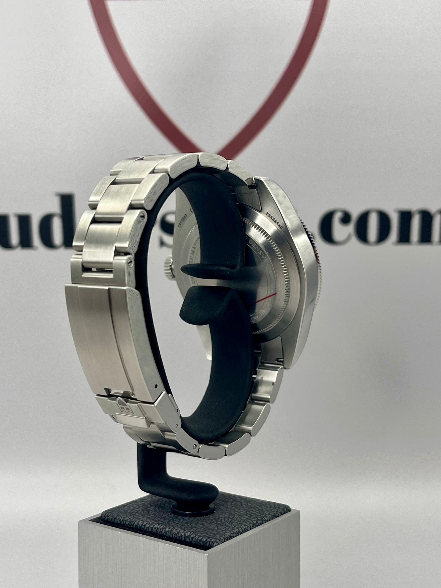 2025 TUDOR Black Bay 68 - 43mm - M7943A1A0NU - Full Set