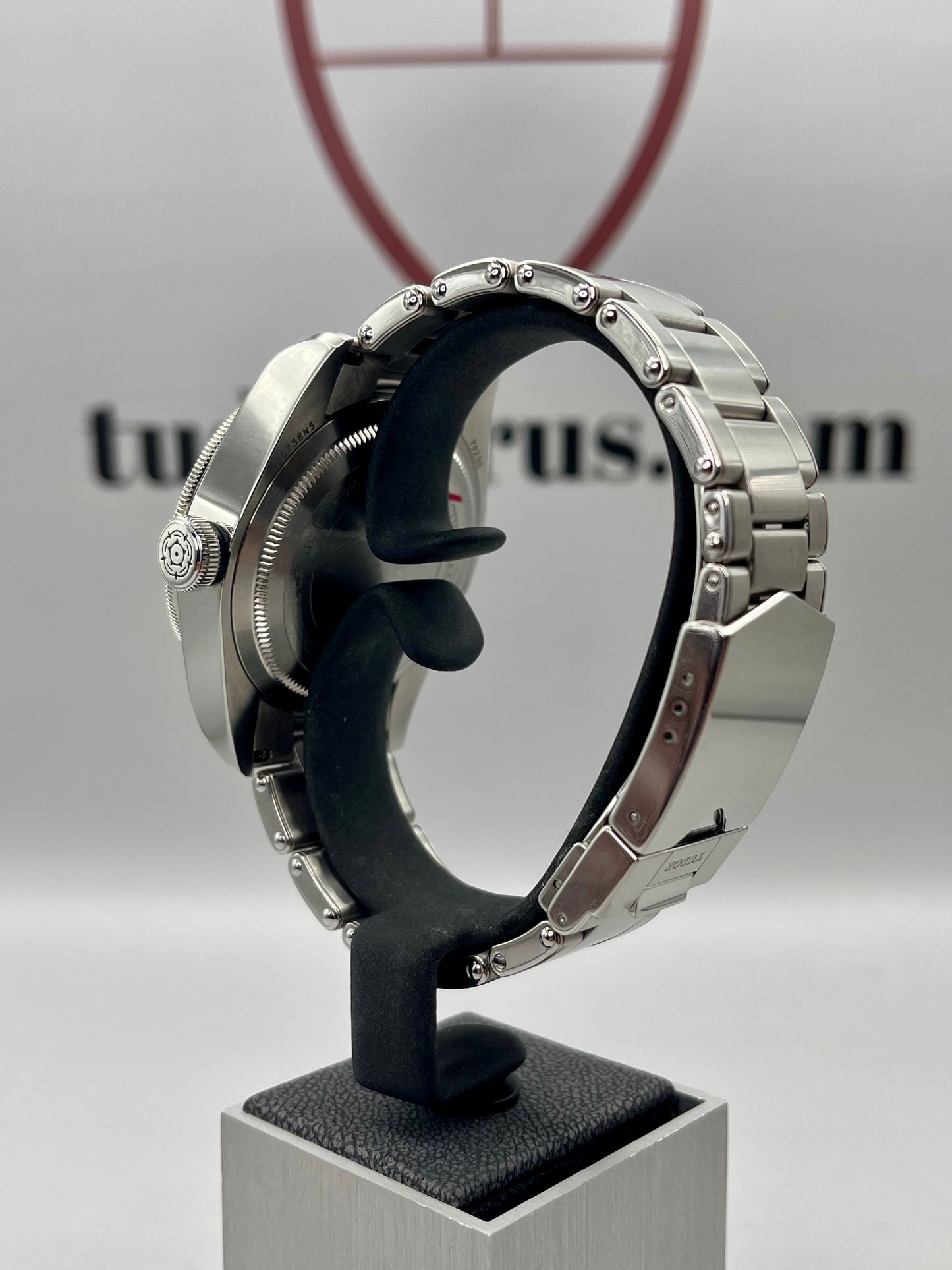 2022 TUDOR Black Bay - 79230B - 41mm - Full Set + Half Link - W'rnty to Dec 2027