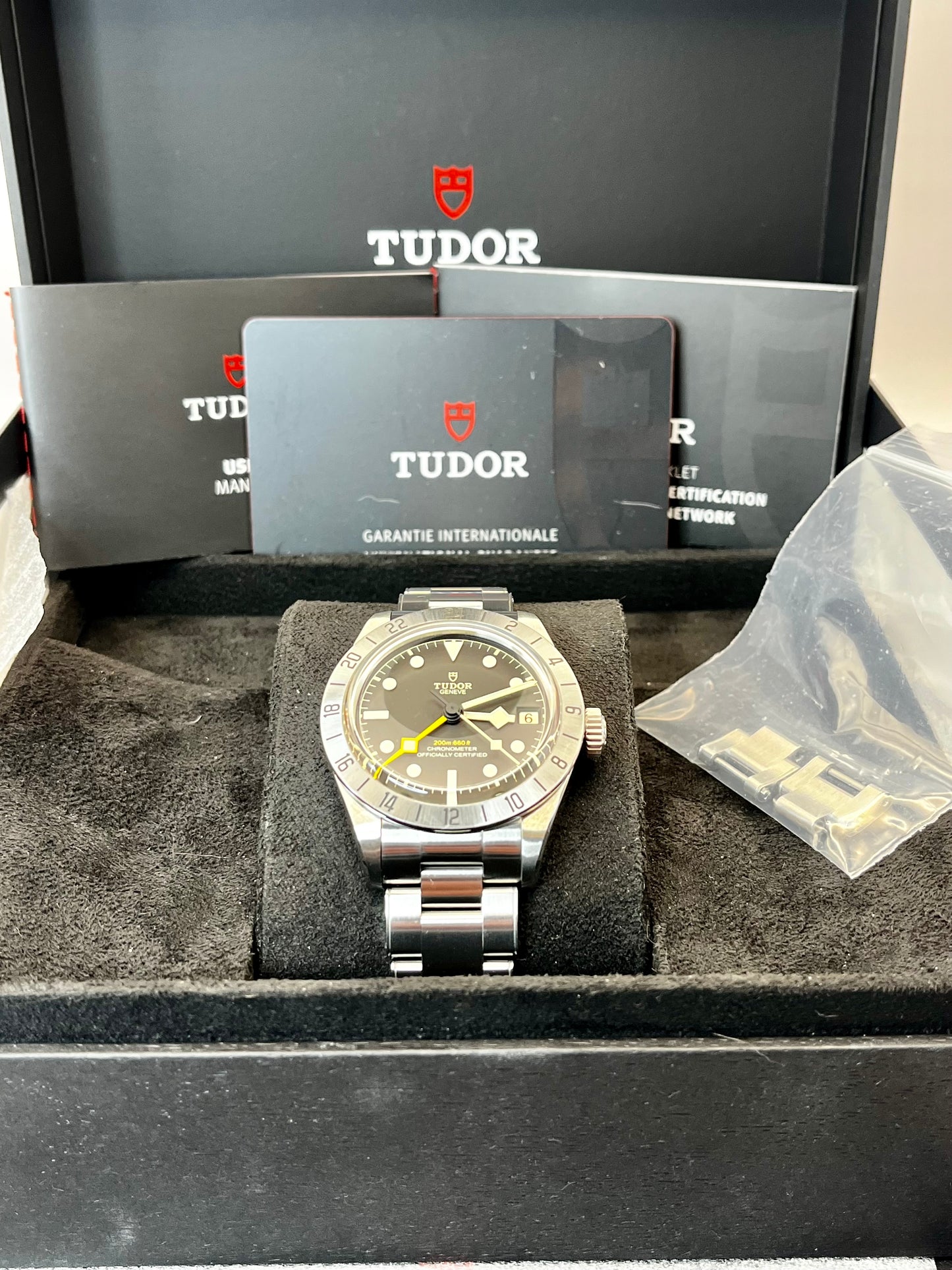 2024 TUDOR Black Bay Pro GMT - M79470 - 39mm - Full Set - Warranty to Jun 2029