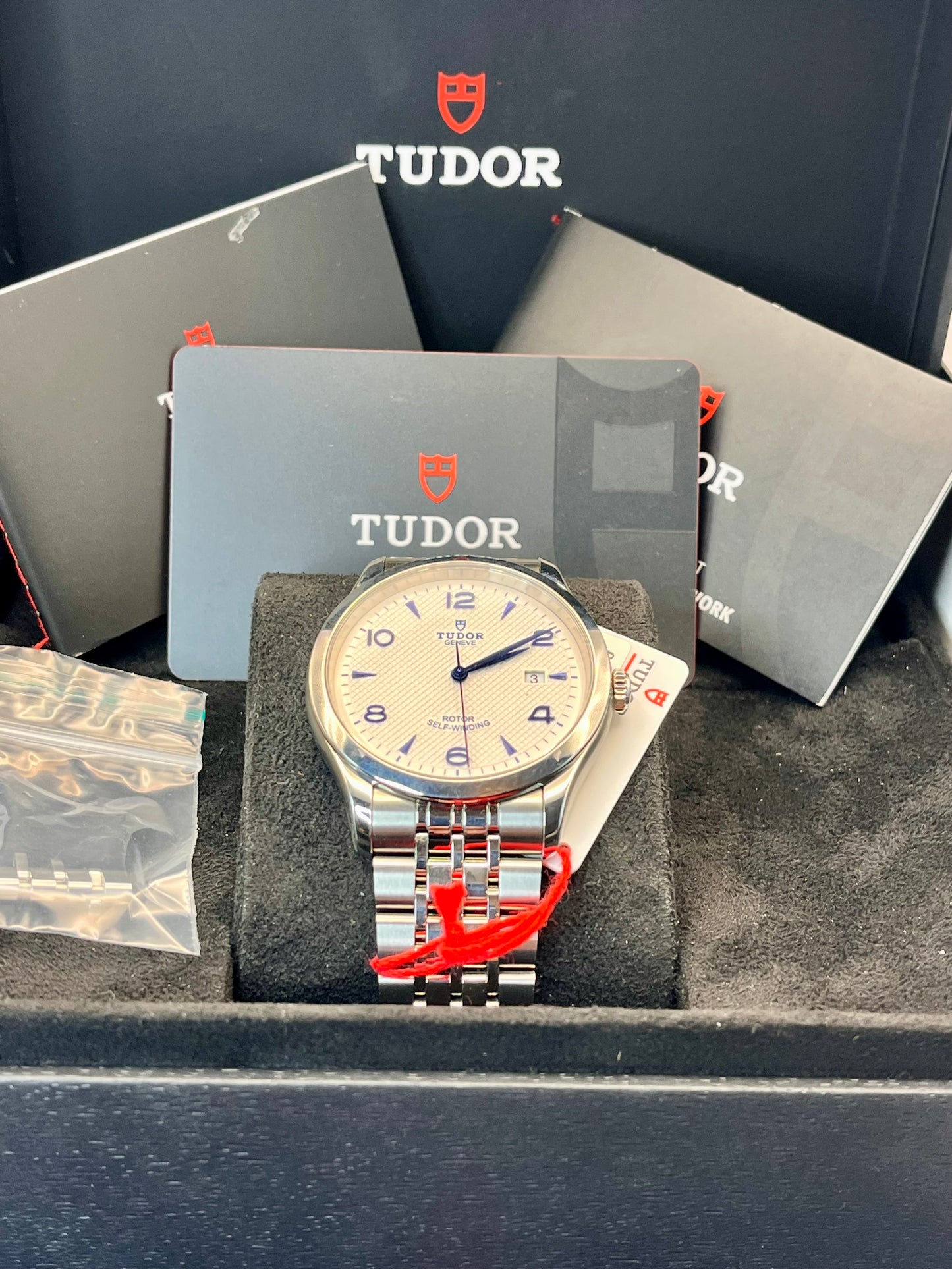 2024 *UNWORN* TUDOR 1926 - 41mm - 91650 - Full Set - Warranty to May 2029