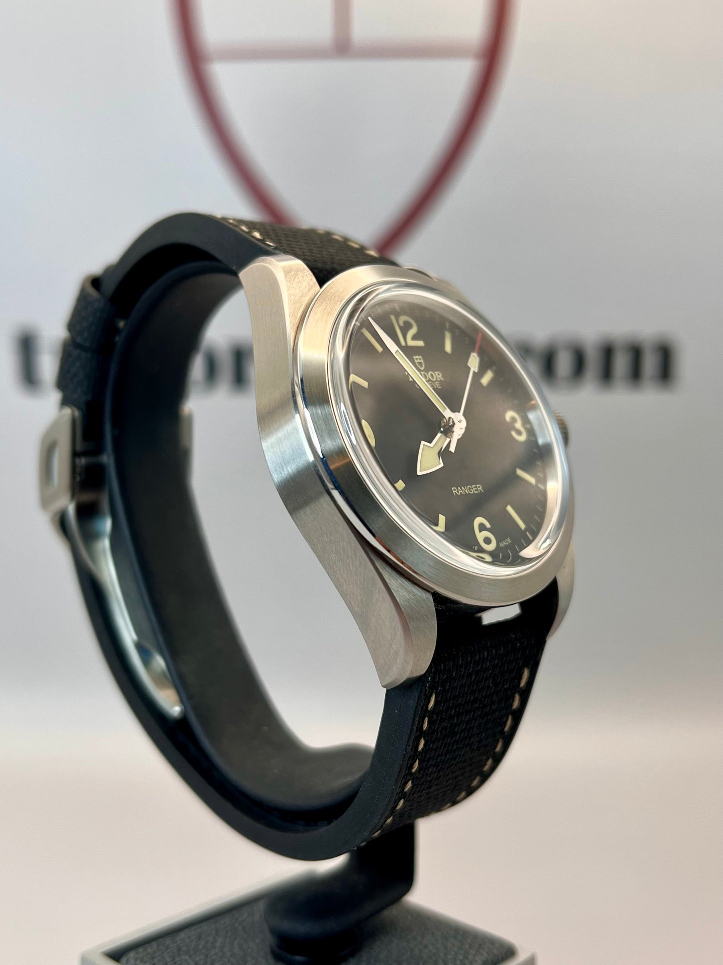 2024 UNWORN TUDOR Ranger 79950 - 39mm - Full Set - Warranty to Sep 2029