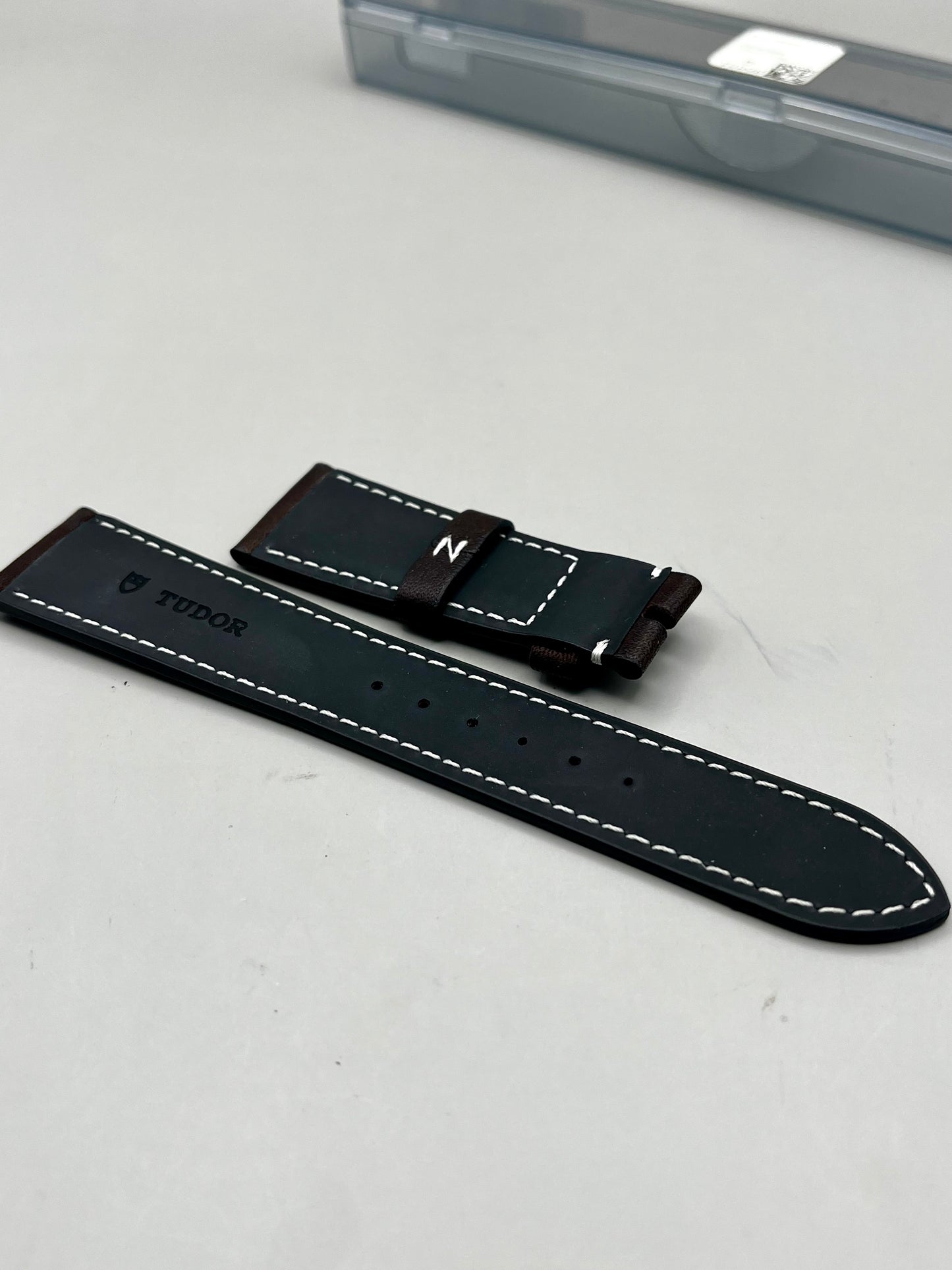New/Unworn Genuine TUDOR Dark Brown Leather Strap 22mm