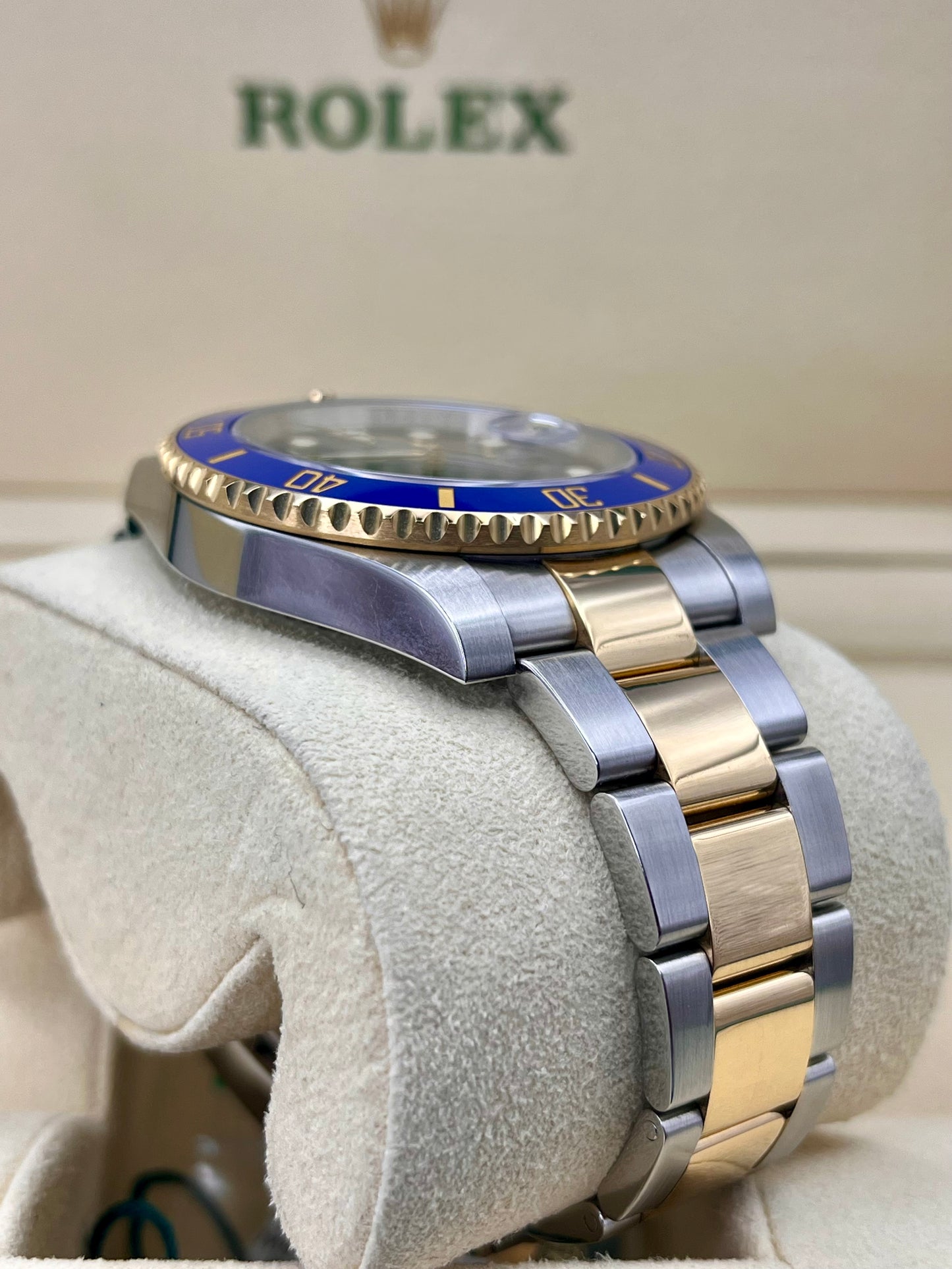 2020 ROLEX Submariner 'Bluesy' - 116613LB - 40mm - Full Set