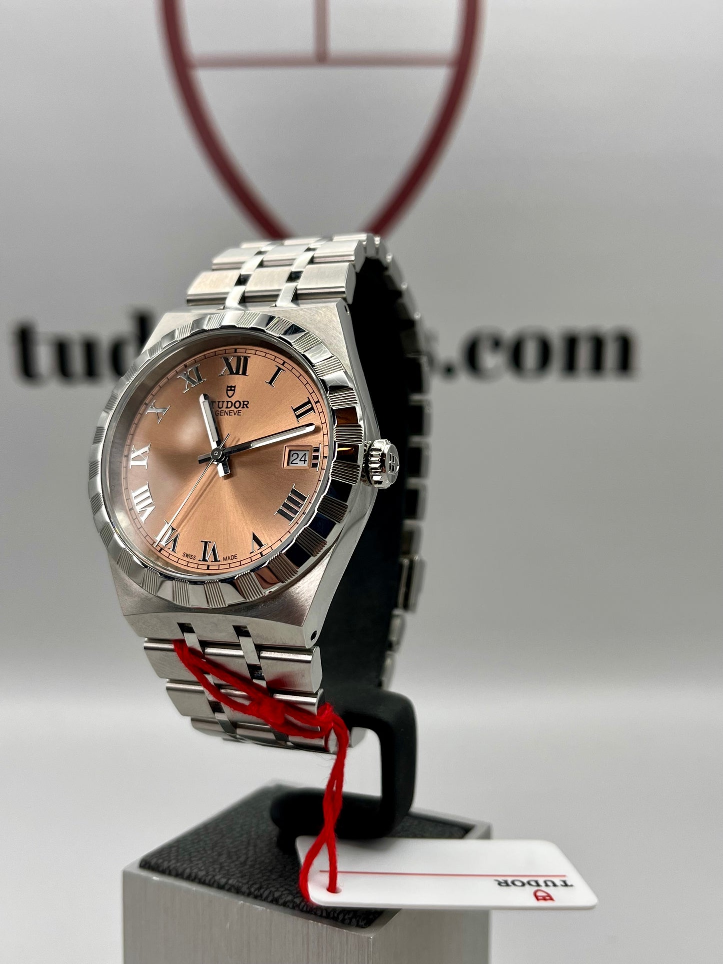 2023 TUDOR Royal Salmon Dial - Ref 28500 - 38mm - Tudor Warranty to Nov 2028