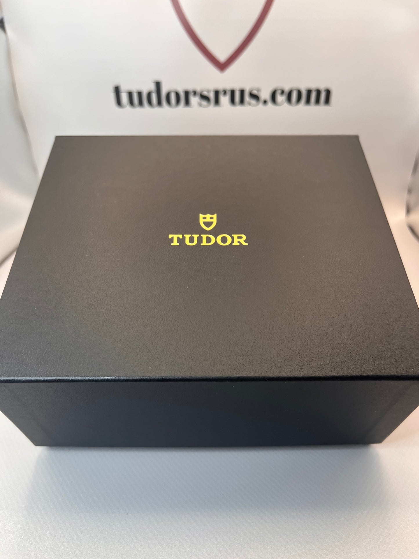 2024 TUDOR Black Bay Harrods 175th Limited Edition - 41mm - METAS - Full Set