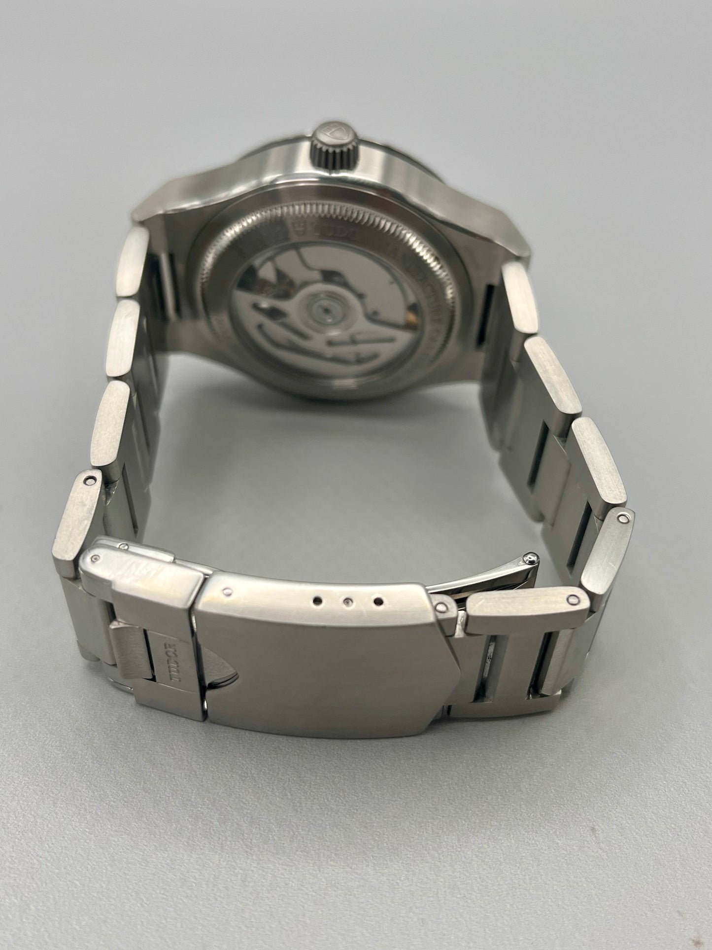 2018 TUDOR North Flag - Full Set