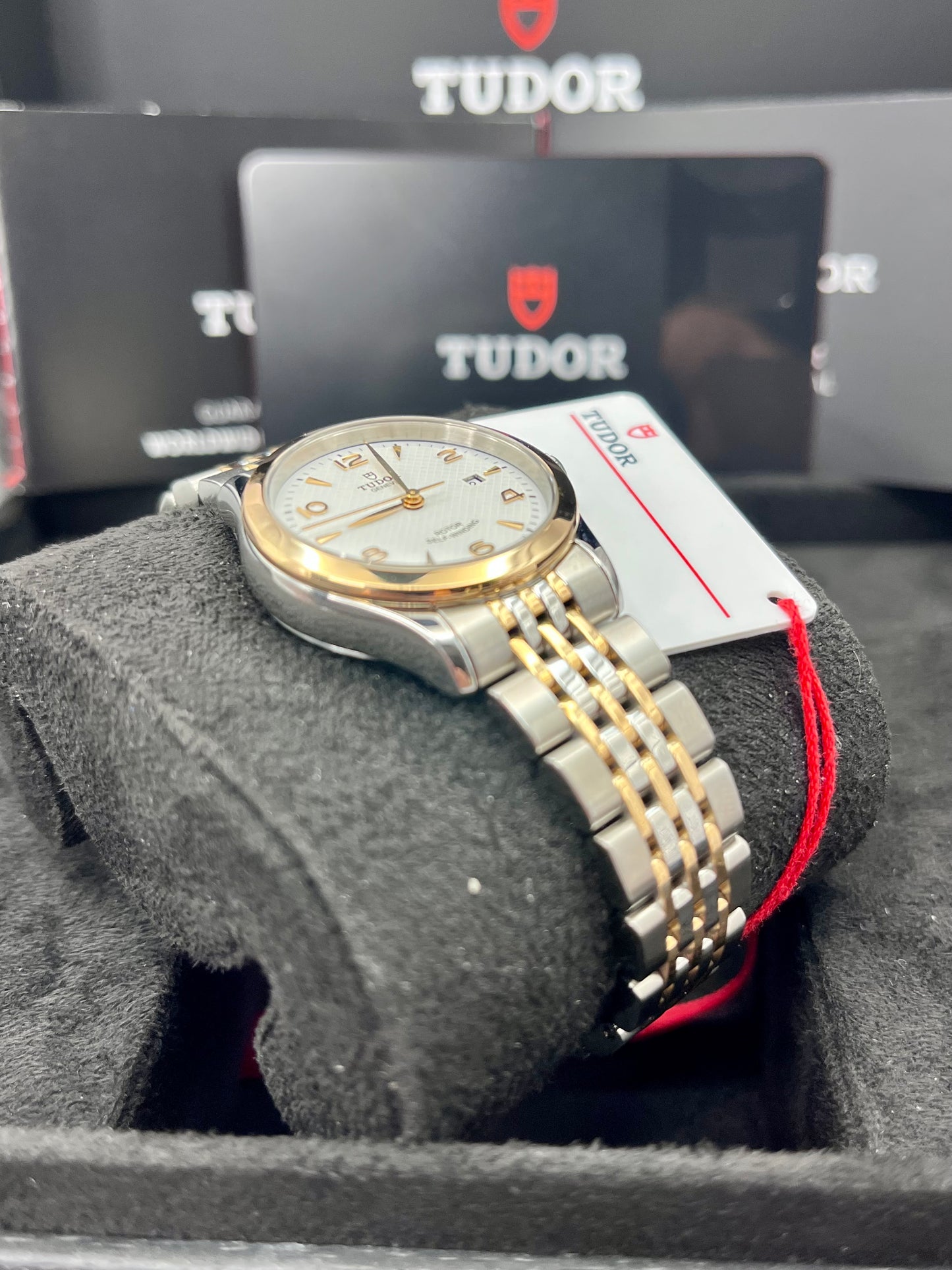 2025 *UNWORN* TUDOR 1926 - 91351 - 28mm - Steel & Rose Gold
