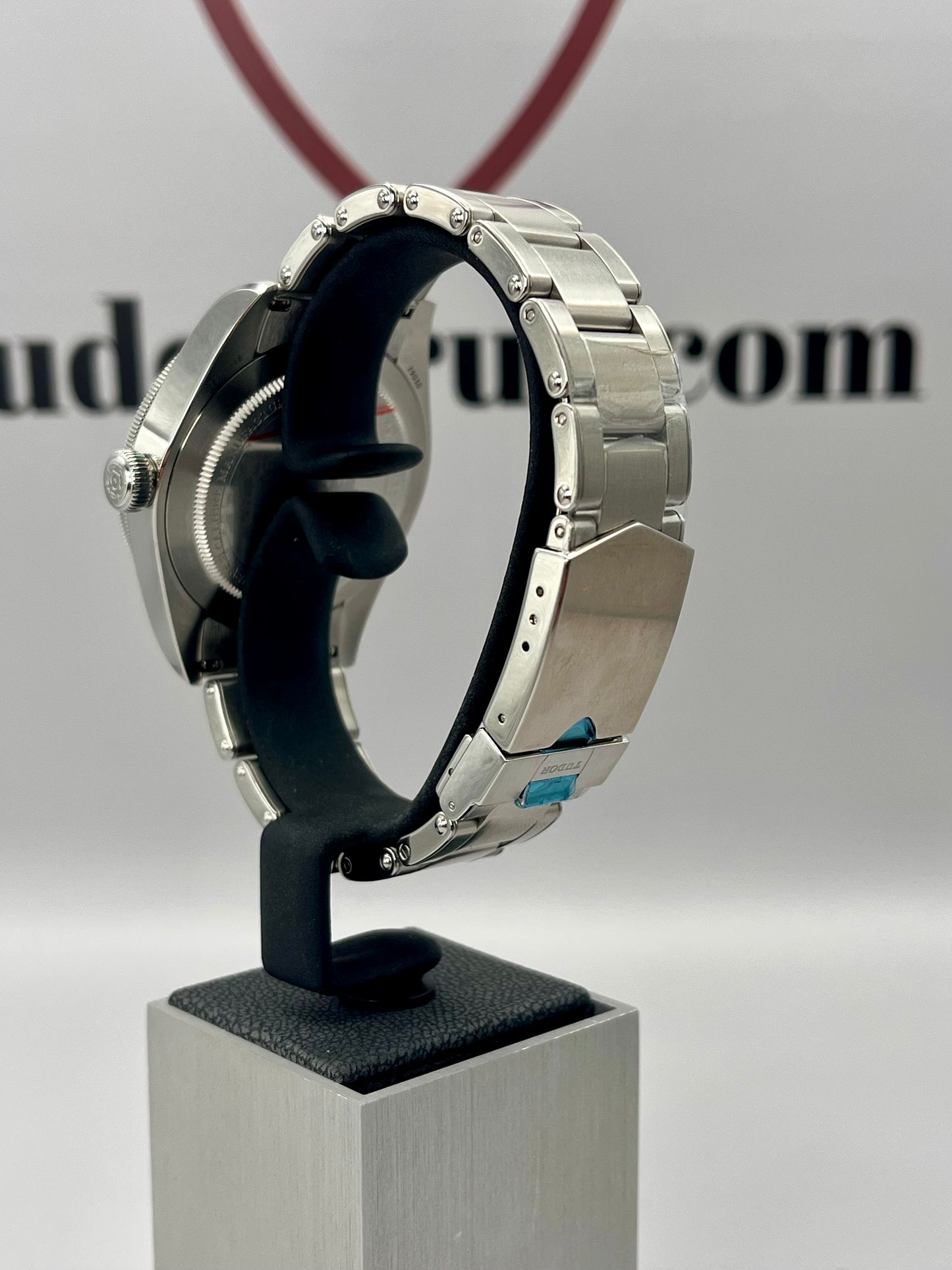 **BRAND NEW** 2025 TUDOR Black Bay 58 - 79030B - 39 mm - Full Set