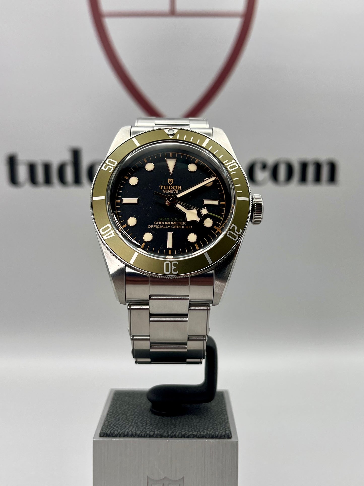 2022 TUDOR Black Bay Harrods - 79230G - 41mm - Full Set - Warranty to 2027