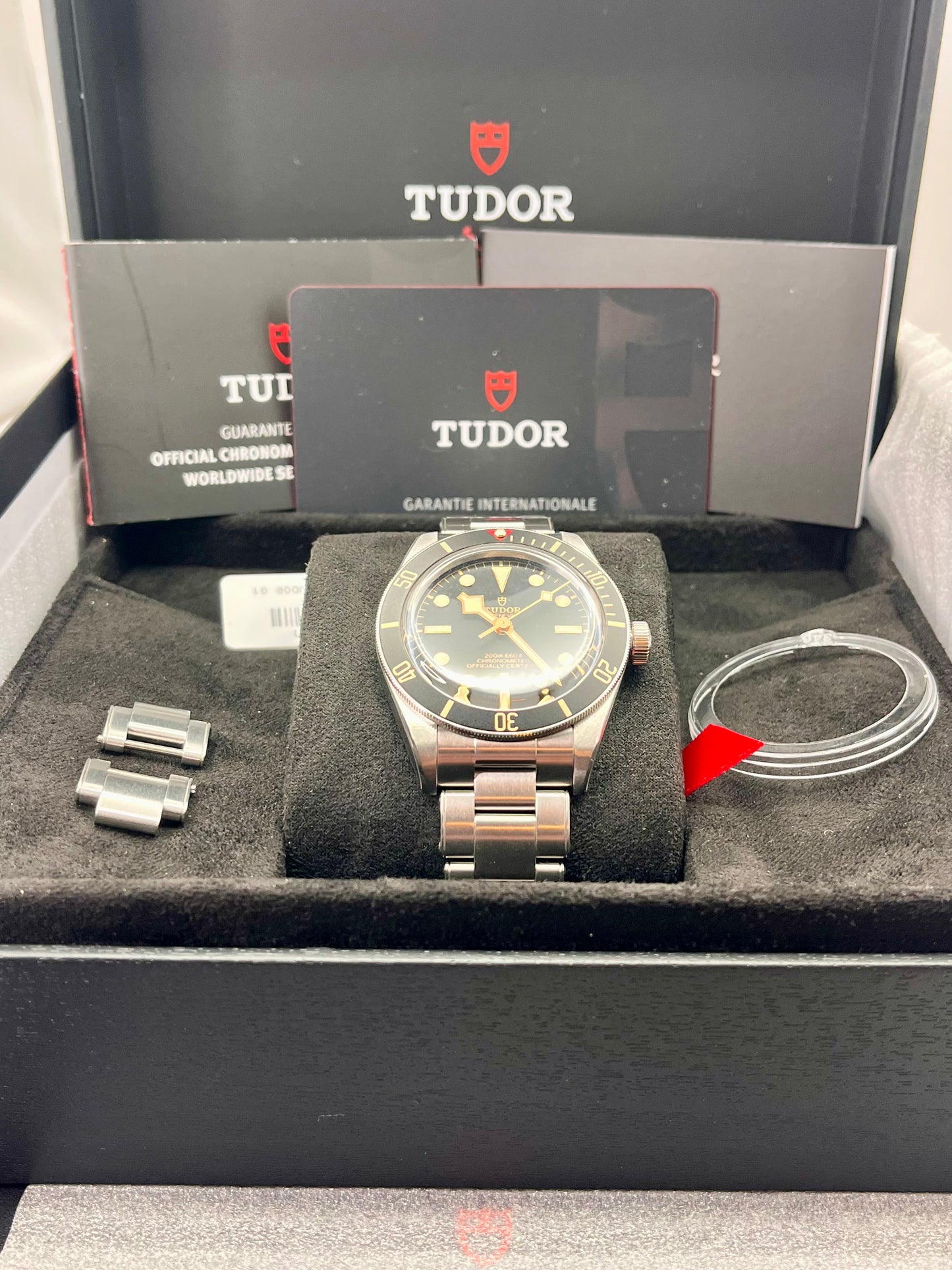UNWORN 2024 TUDOR Black Bay 58 - 79030N - 39 mm - Full Set - Wrnty to Sep 2029