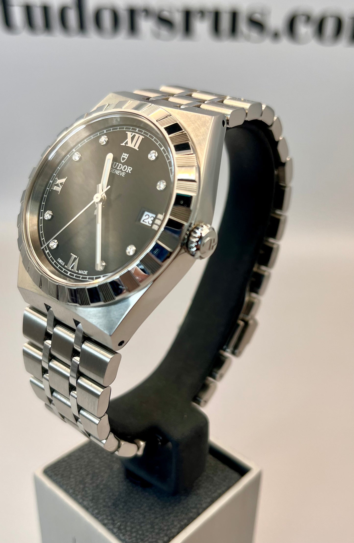 2021 TUDOR Royal 28500 - 38mm - Diamond Markers - Full Set - Warranty to Jul2026