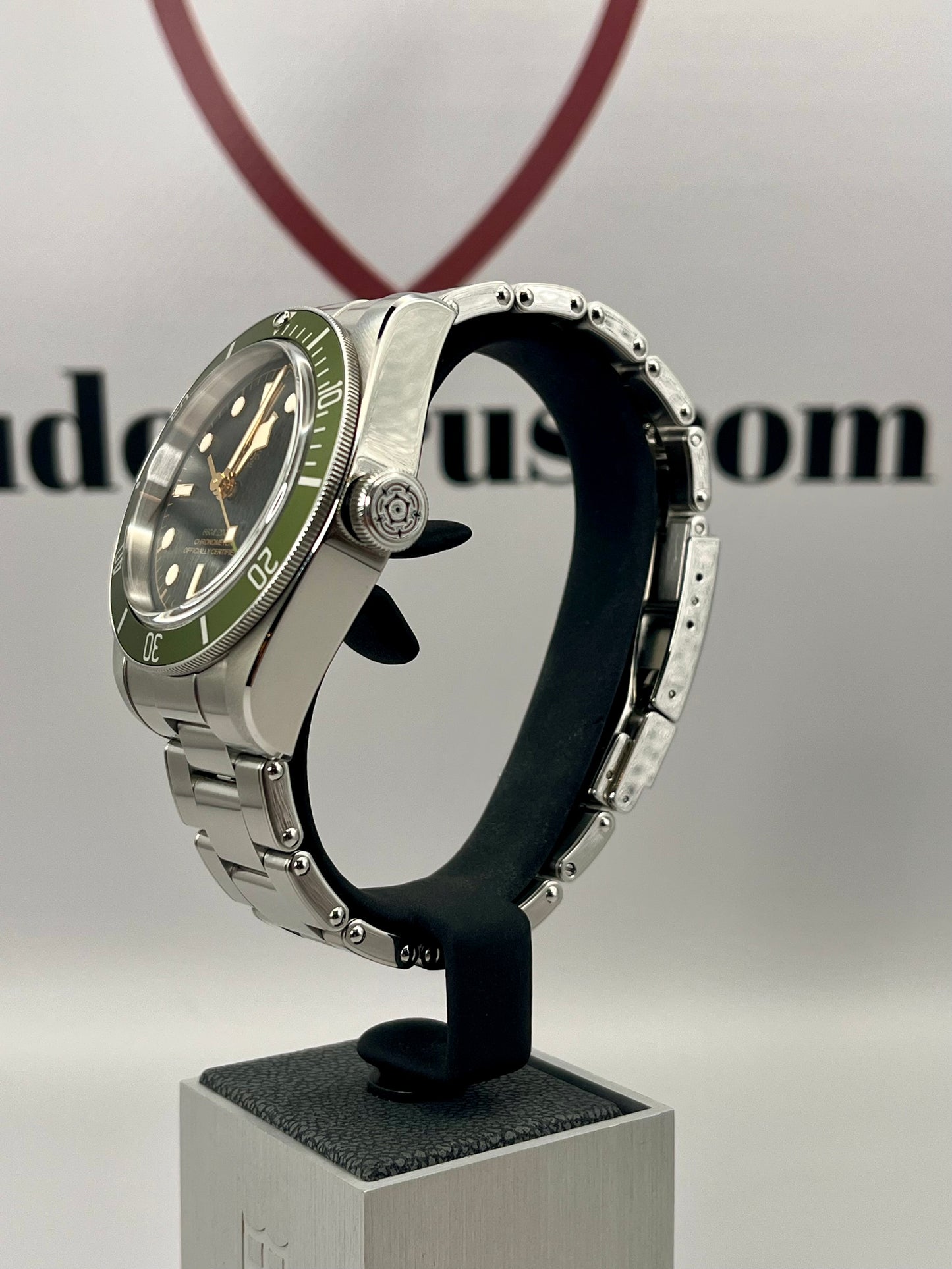 2023 TUDOR Black Bay 79230G 'Harrods' Edition - 41mm - Full Set