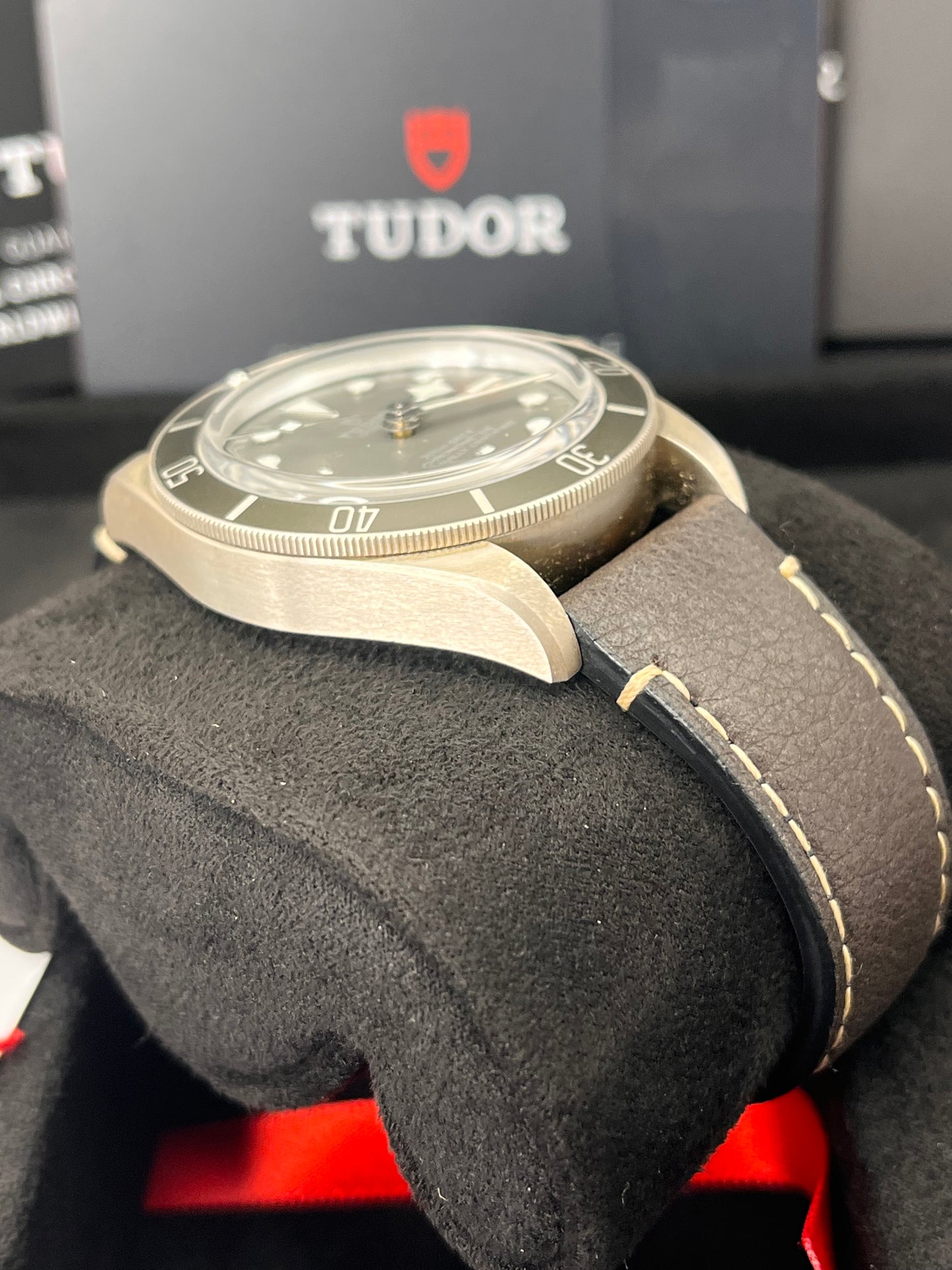 **BRAND NEW** 2025 TUDOR Black Bay 58 - 39mm - 79010SG - 925AG