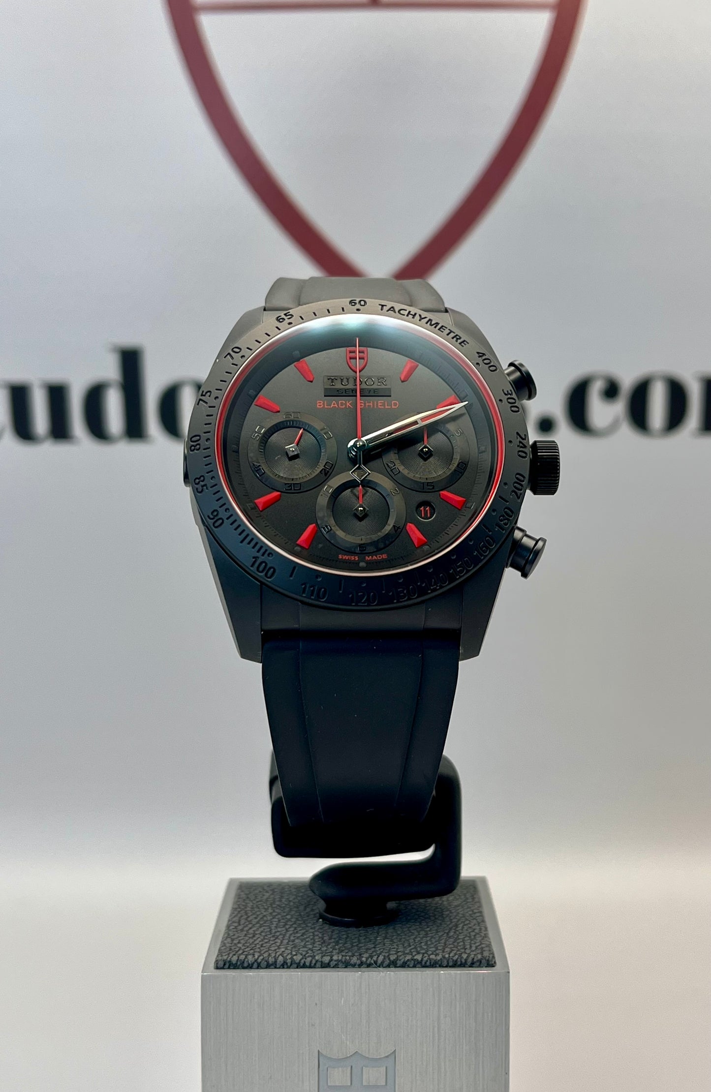 *NOS/UNWORN* TUDOR FastRider Chrono - 42mm - 42000CR - Full Set