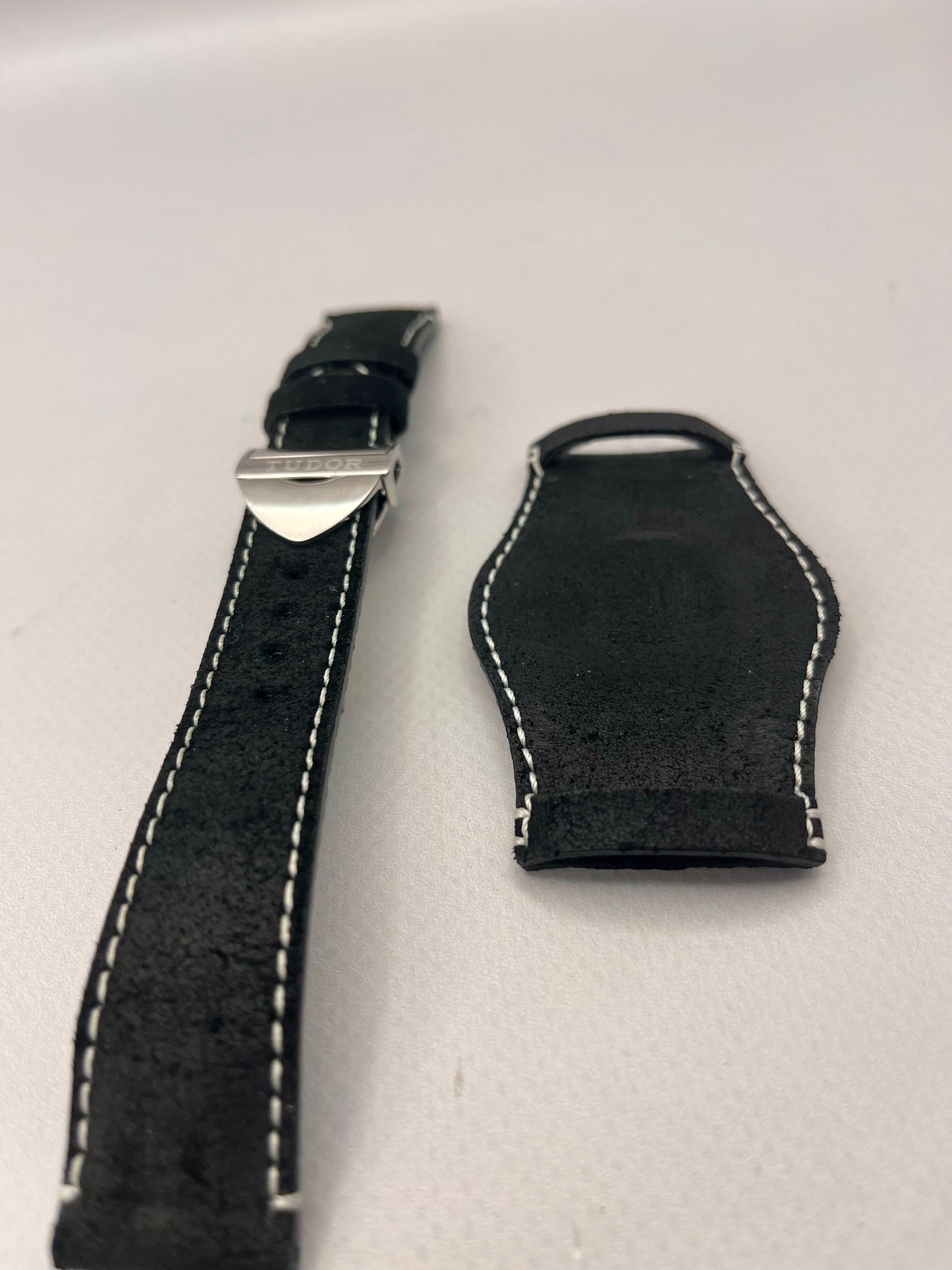 TUDOR OEM 22mm Leather Bund Strap + OEM Tudor 18mm Clasp