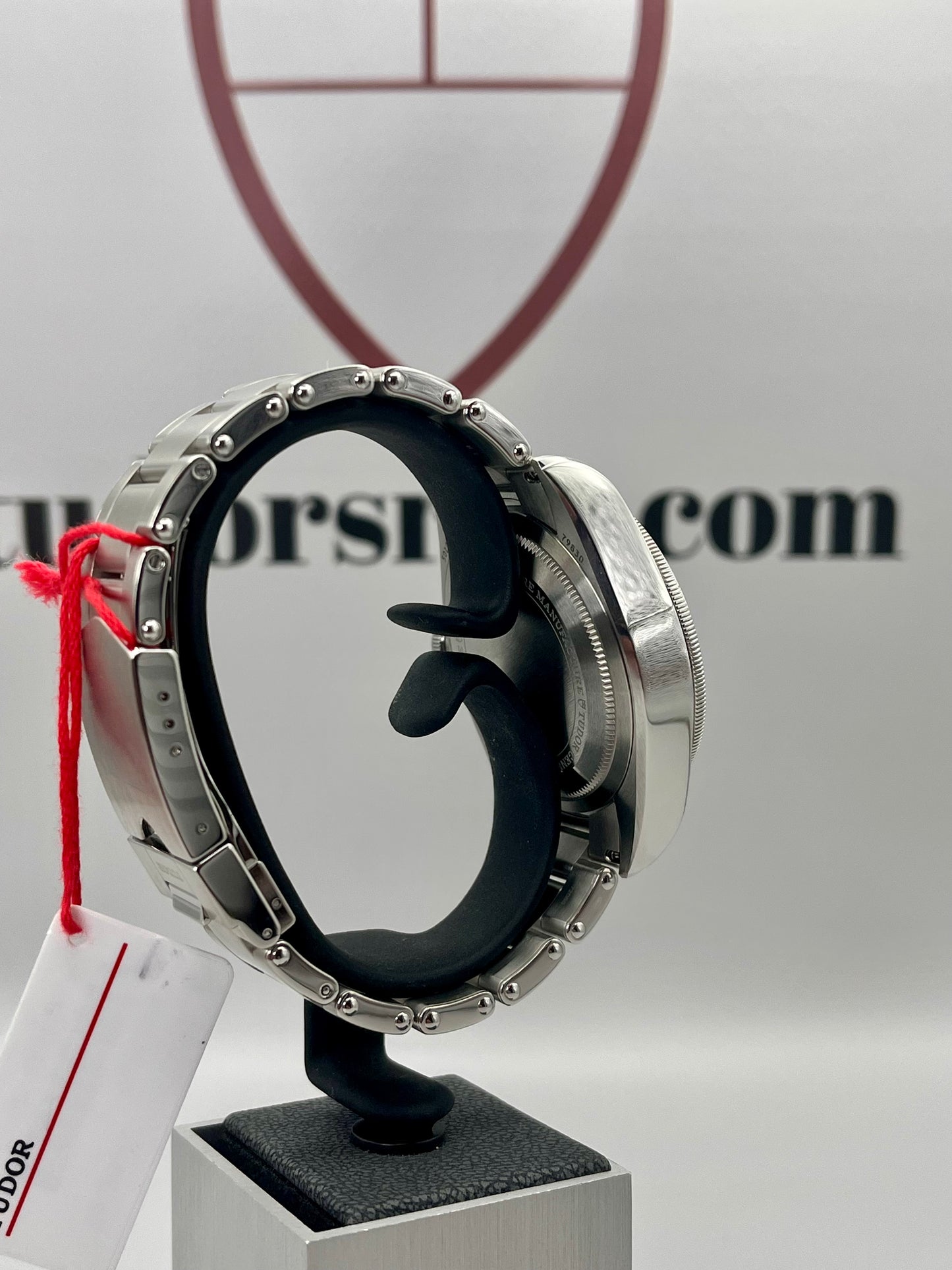 2023 Unworn Tudor Black Bay GMT Pepsi - 79830RB - Opaline Dial - 41mm - Full Set