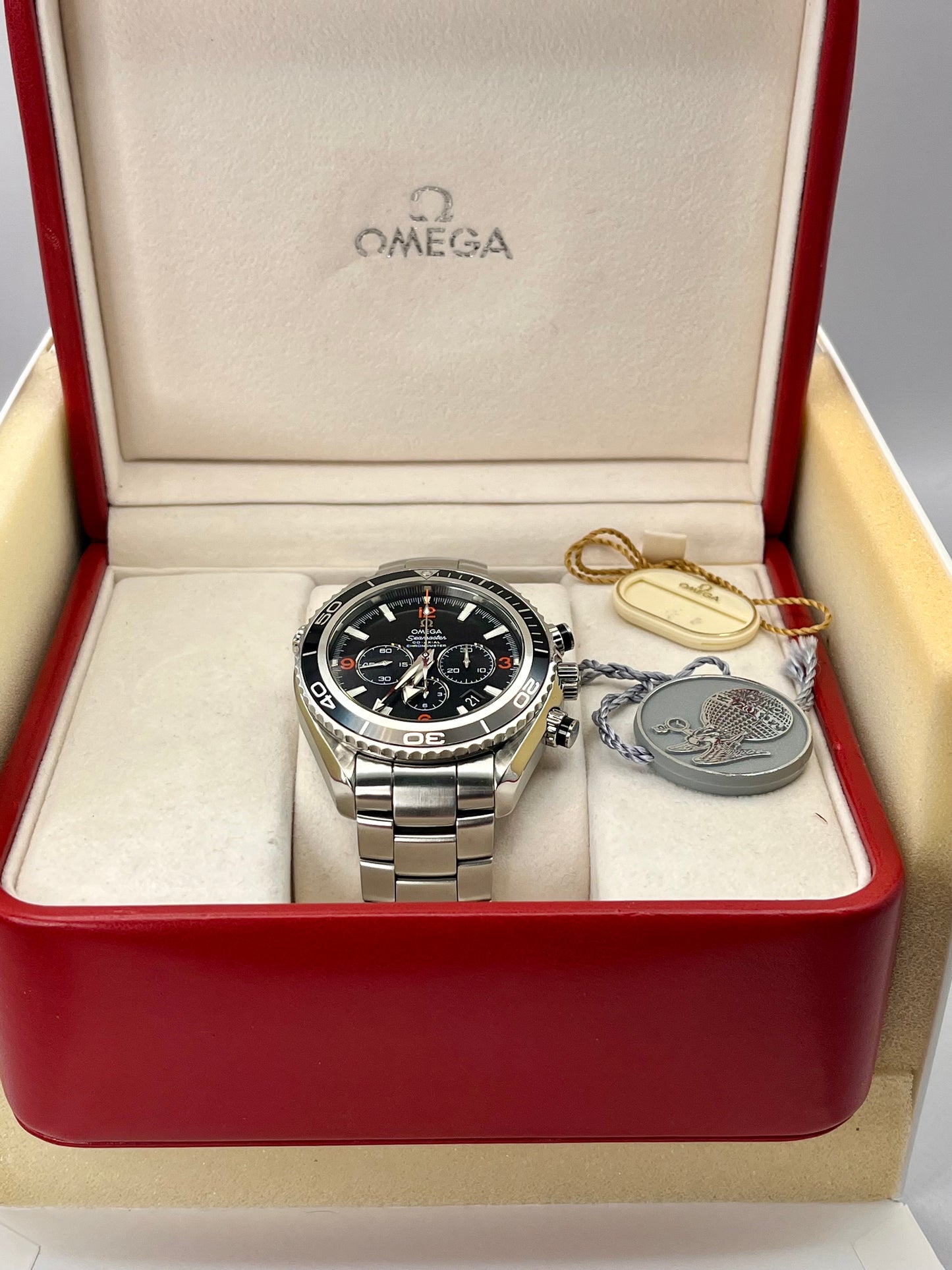 OMEGA Seamaster Planet Ocean Co-Axial Chrono - 2210.51 - 45mm