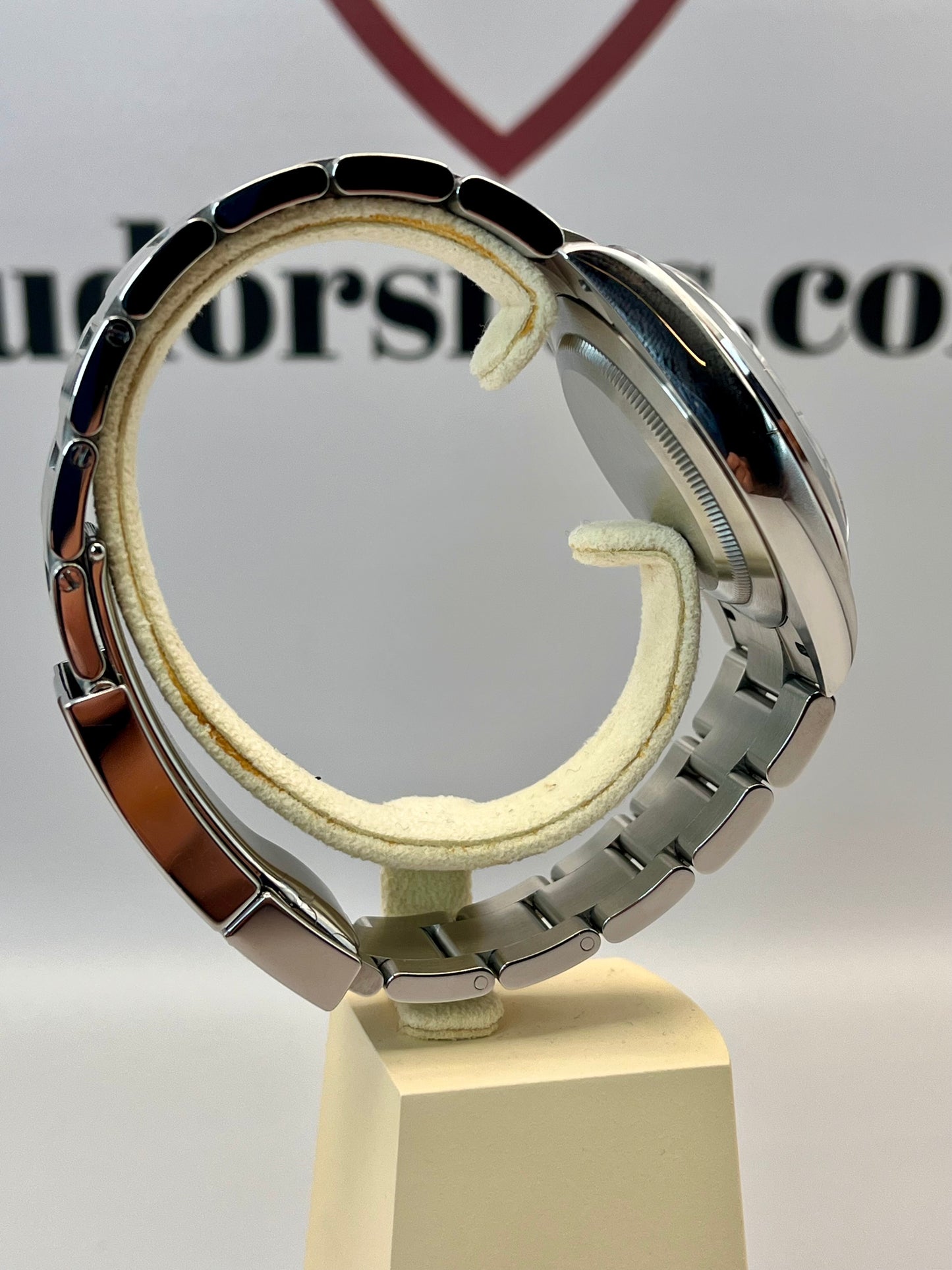2024 ROLEX Explorer 40mm - 224270 - Full Set - Warranty to August 2029