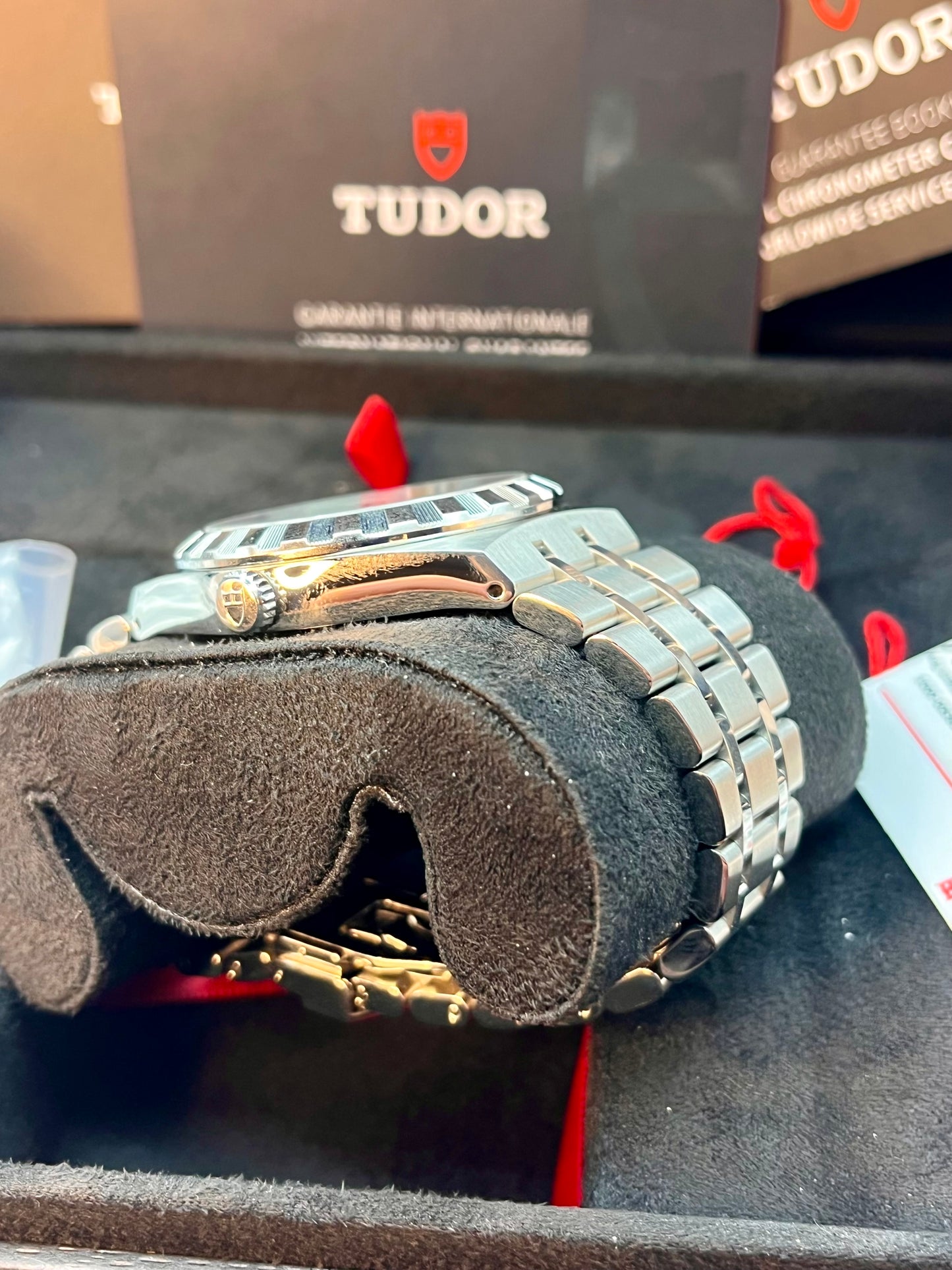 2024 TUDOR Royal Date - 38mm - 28500 - Full Set - Warranty to Sep 2029