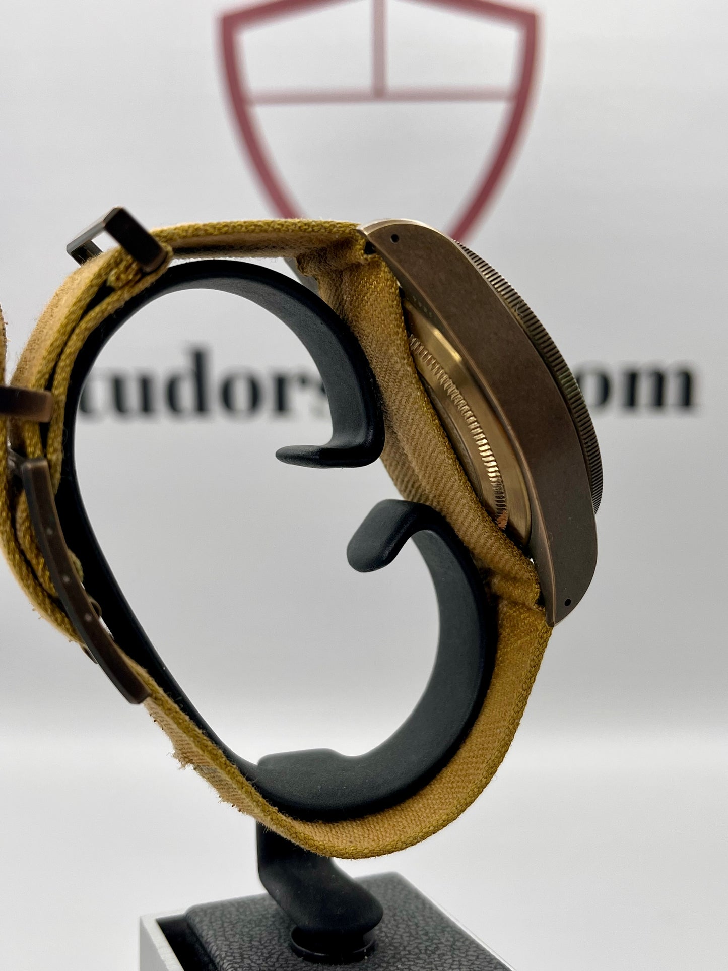 2019 TUDOR Heritage Black Bay Bronze - 43mm - 79250BM - Full Set