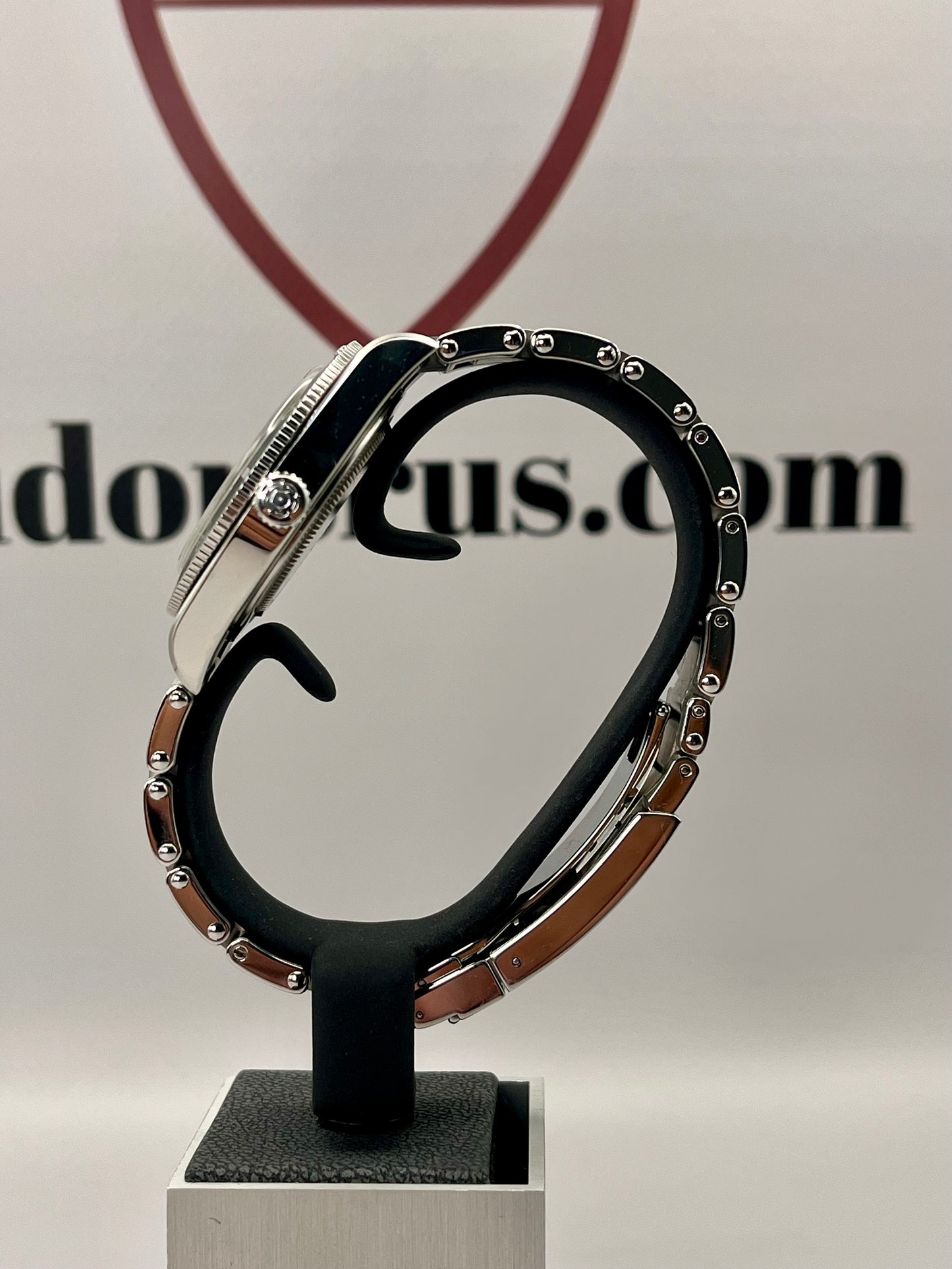 2023 TUDOR Black Bay 54 - 79000N - 37mm - Tudor + Uncle Straps