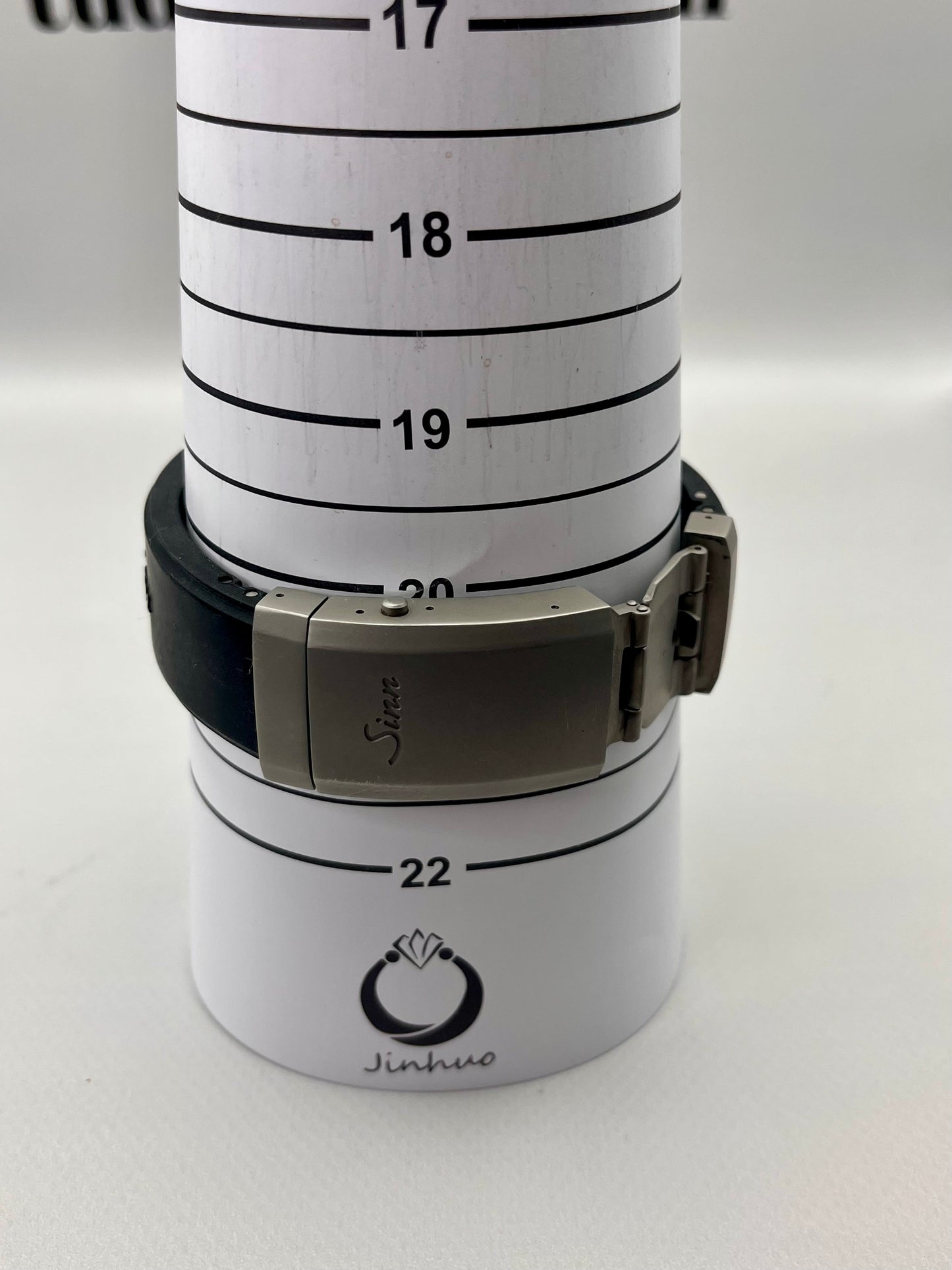 SINN U1 - Automatic - 1000m - Box only - Sinn Rubber Strap & Deployment Clasp