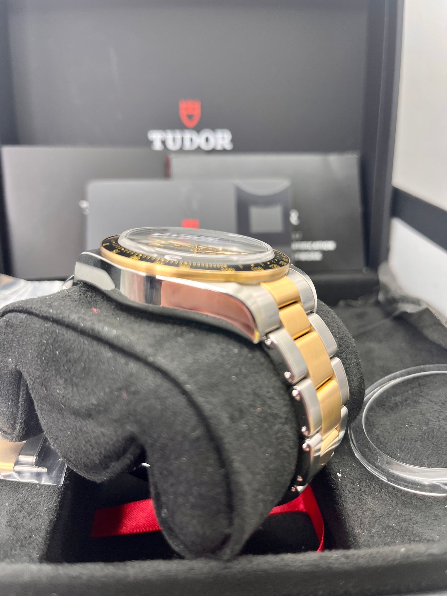 2025 TUDOR Black Bay Chrono S&G - 41mm - M79363N - Full Set - Warranty to 2030