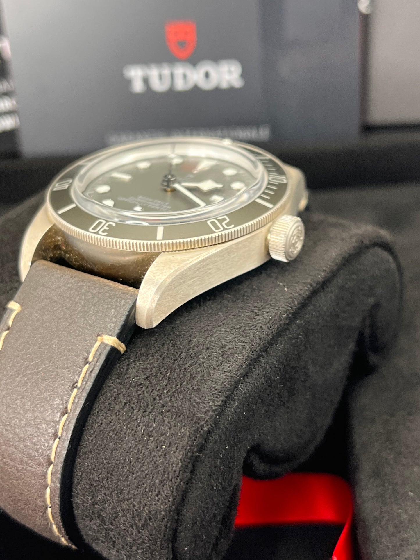 **BRAND NEW** 2025 TUDOR Black Bay 58 - 39mm - 79010SG - 925AG