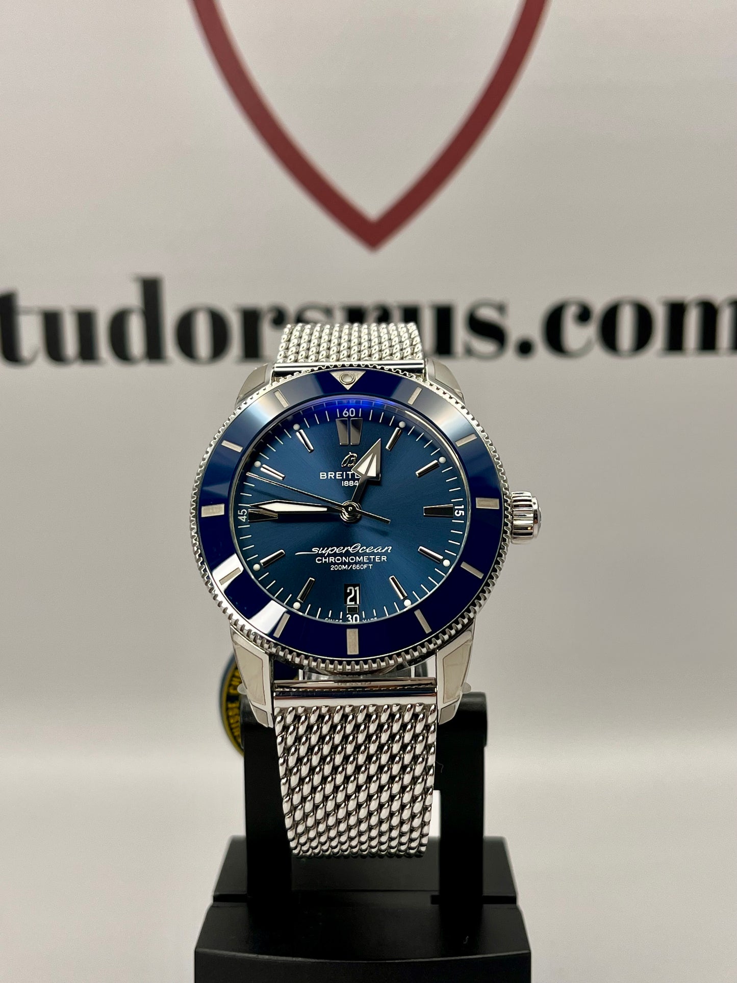 **BRAND NEW** BREITLING Superocean Heritage B20 - 44mm - AB2030161C1A1