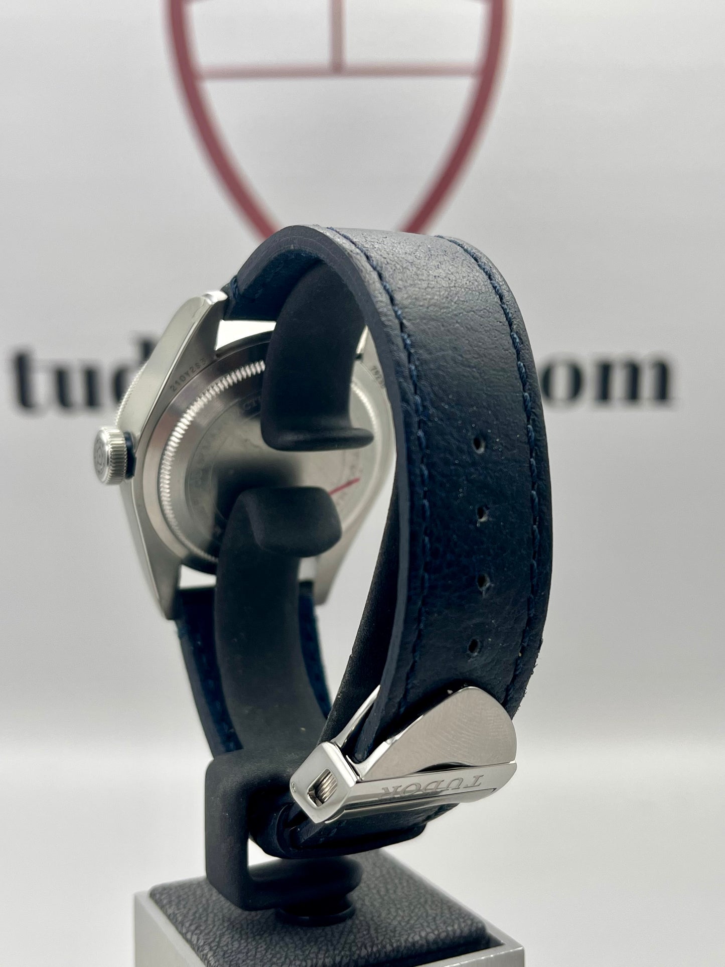 2024 UNWORN - TUDOR Black Bay - 79230B - 41mm - Full Set - STICKERED