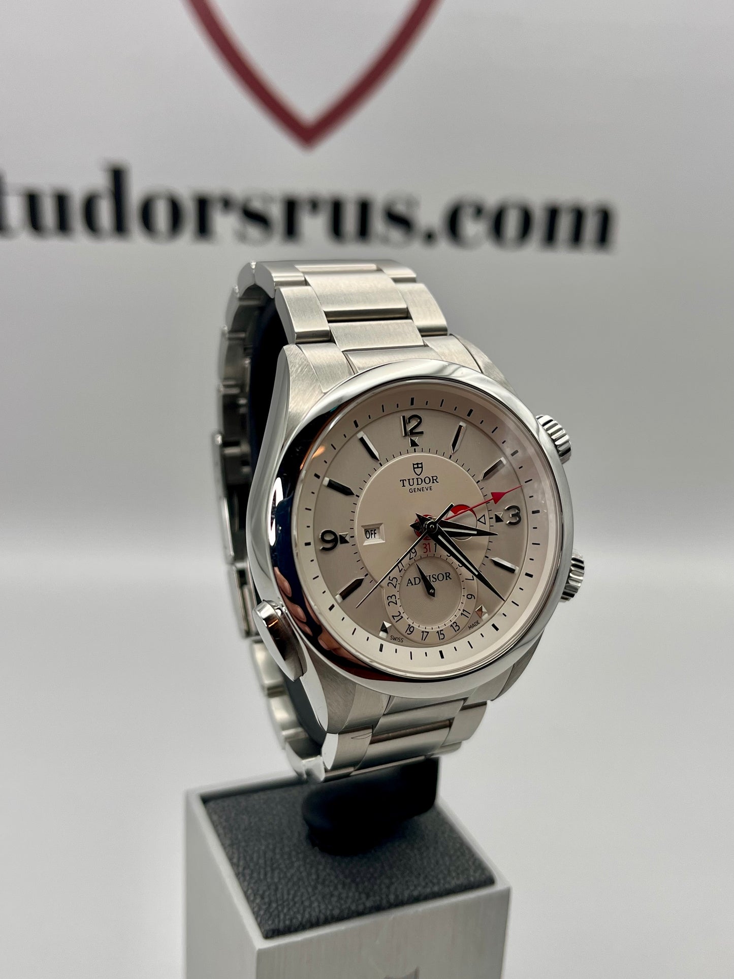 2021 TUDOR Heritage Advisor Alarm - 79620T - 42mm - MINT CONDITION