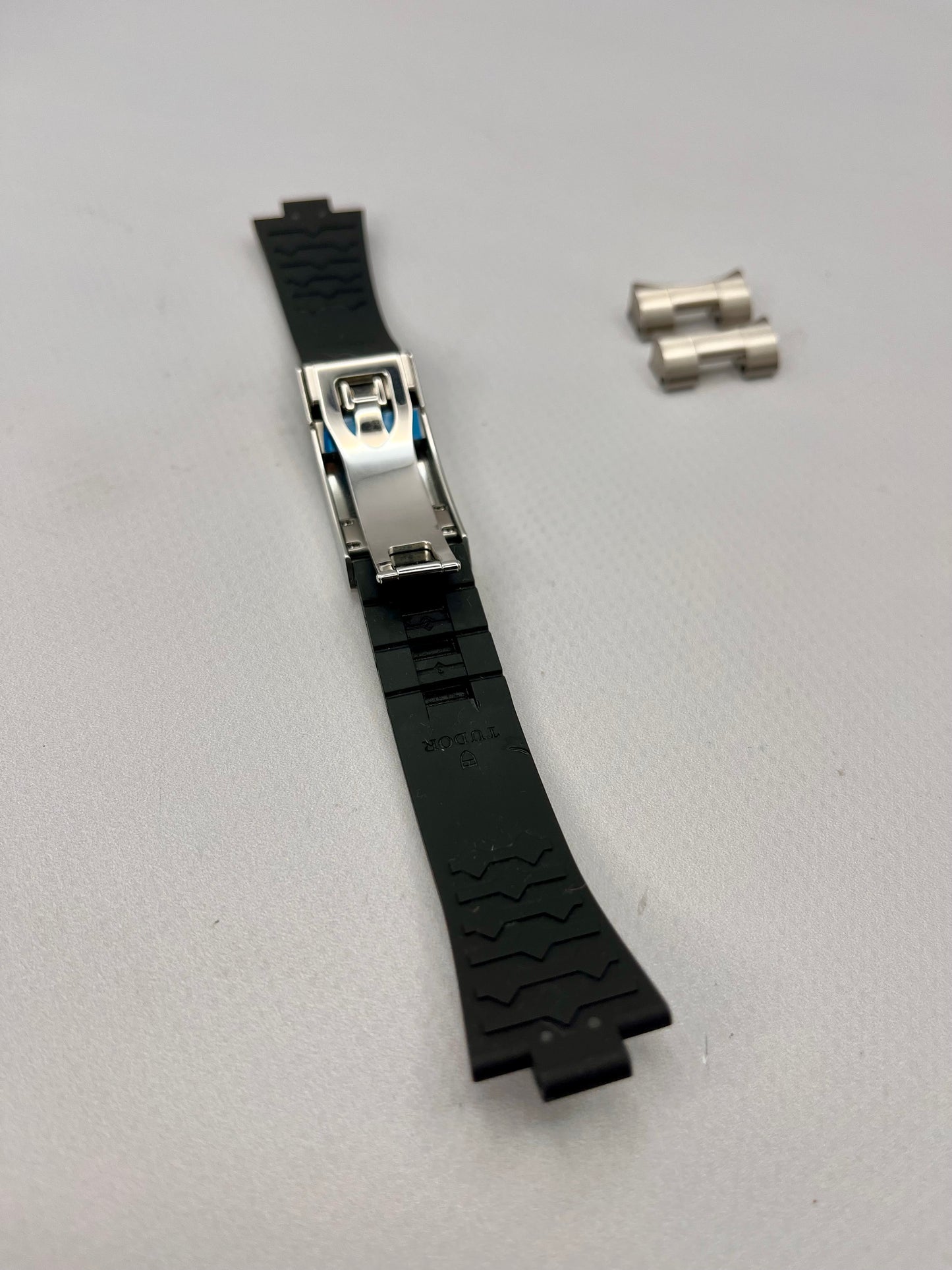 TUDOR OEM 21mm Rubber Strap + OEM Tudor T-FIt Clasp - for 7941A1A models