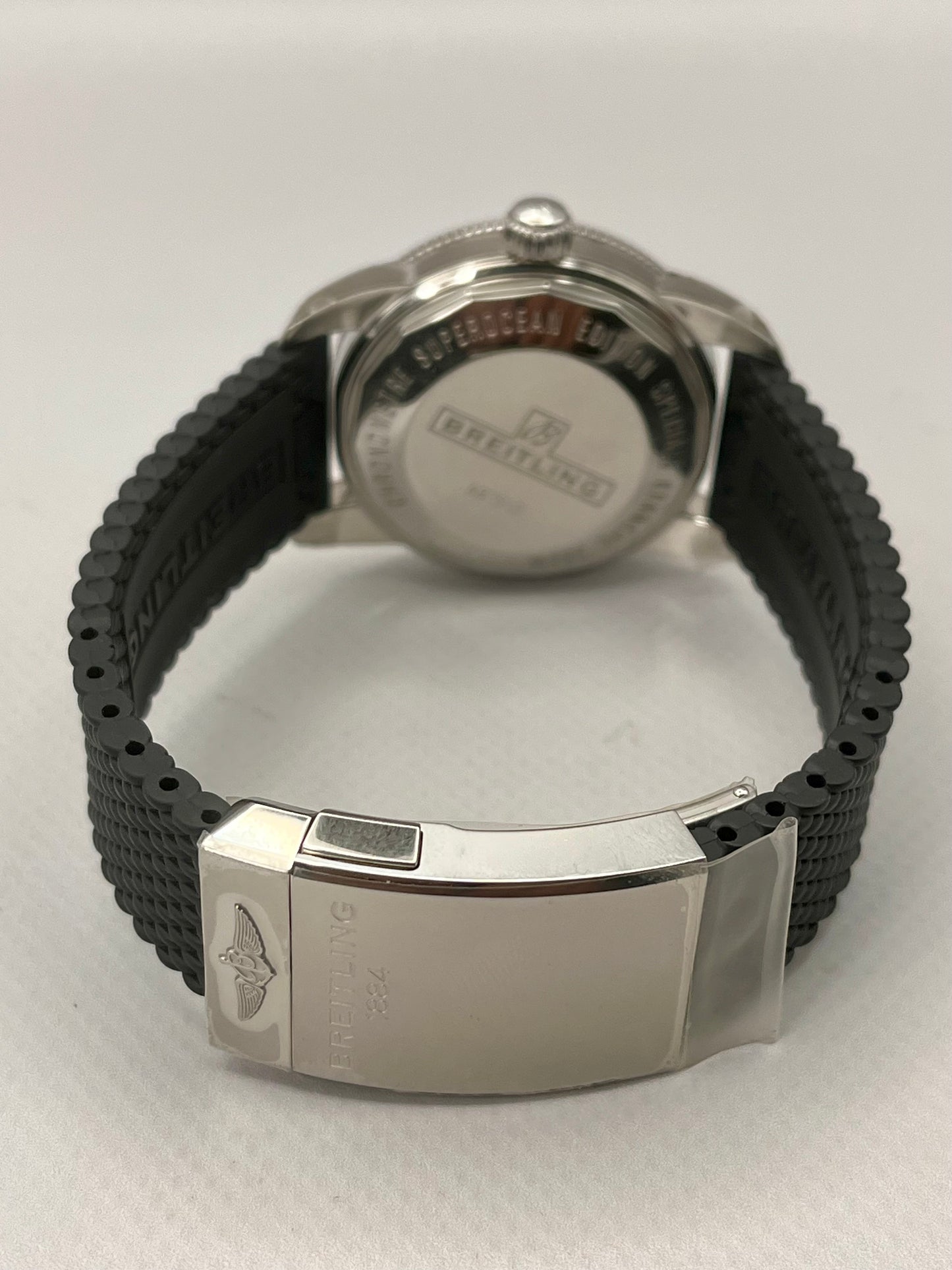 **BRAND NEW** BREITLING Superocean Heritage B20 - 42mm - AB2010121L1S1