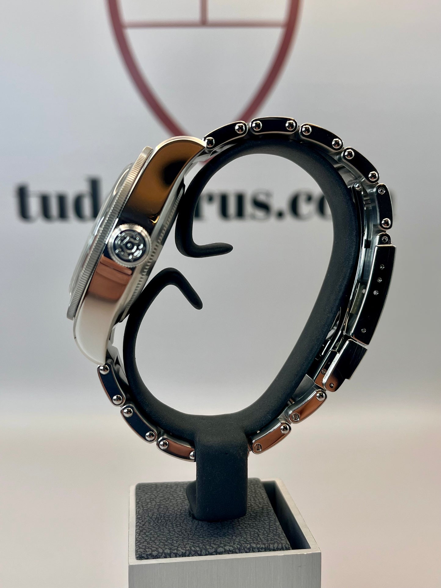 2023 TUDOR Black Bay GMT 'Pepsi' - 41mm - 79830RB - Full Set - Warranty May 2028