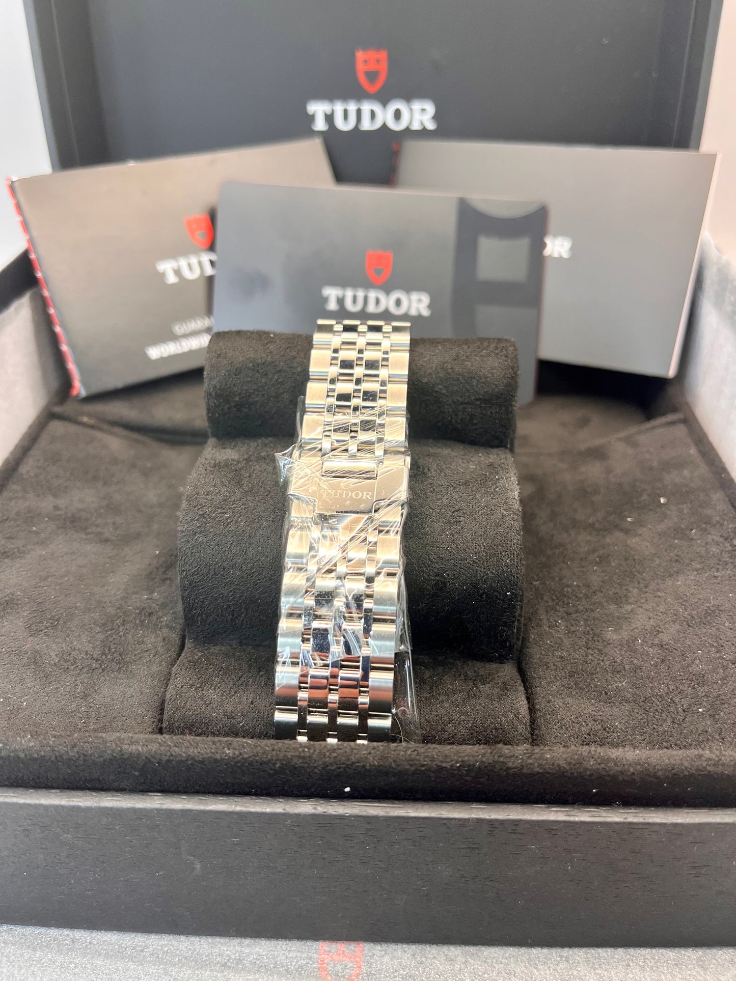 2025 *NEW/UNWORN* TUDOR 1926 - 41mm - 91650 - Full Set - Warranty to Apr 2030